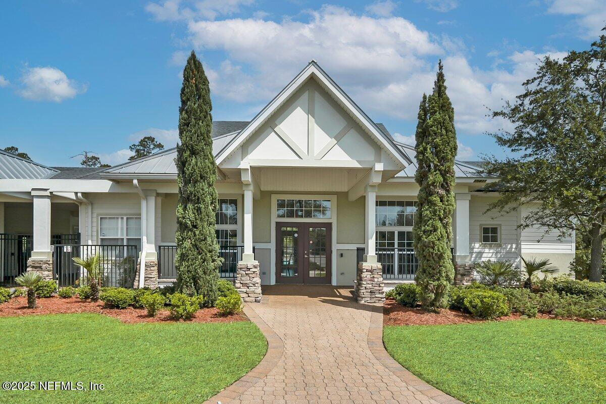 15414 SPOTTED STALLION Trail