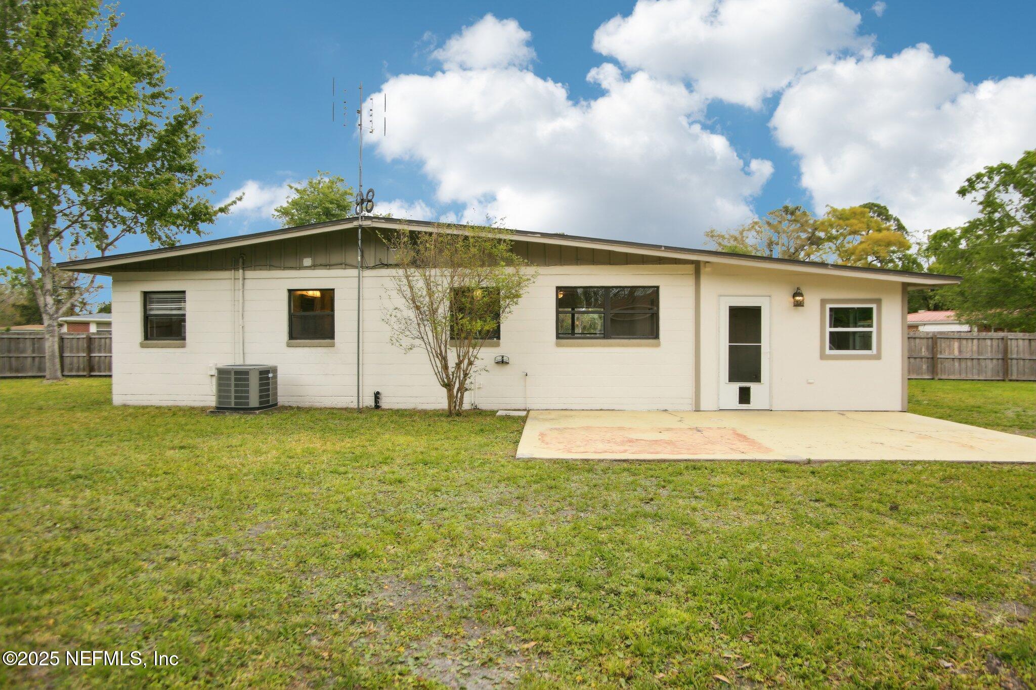 6400 COBALT Avenue N