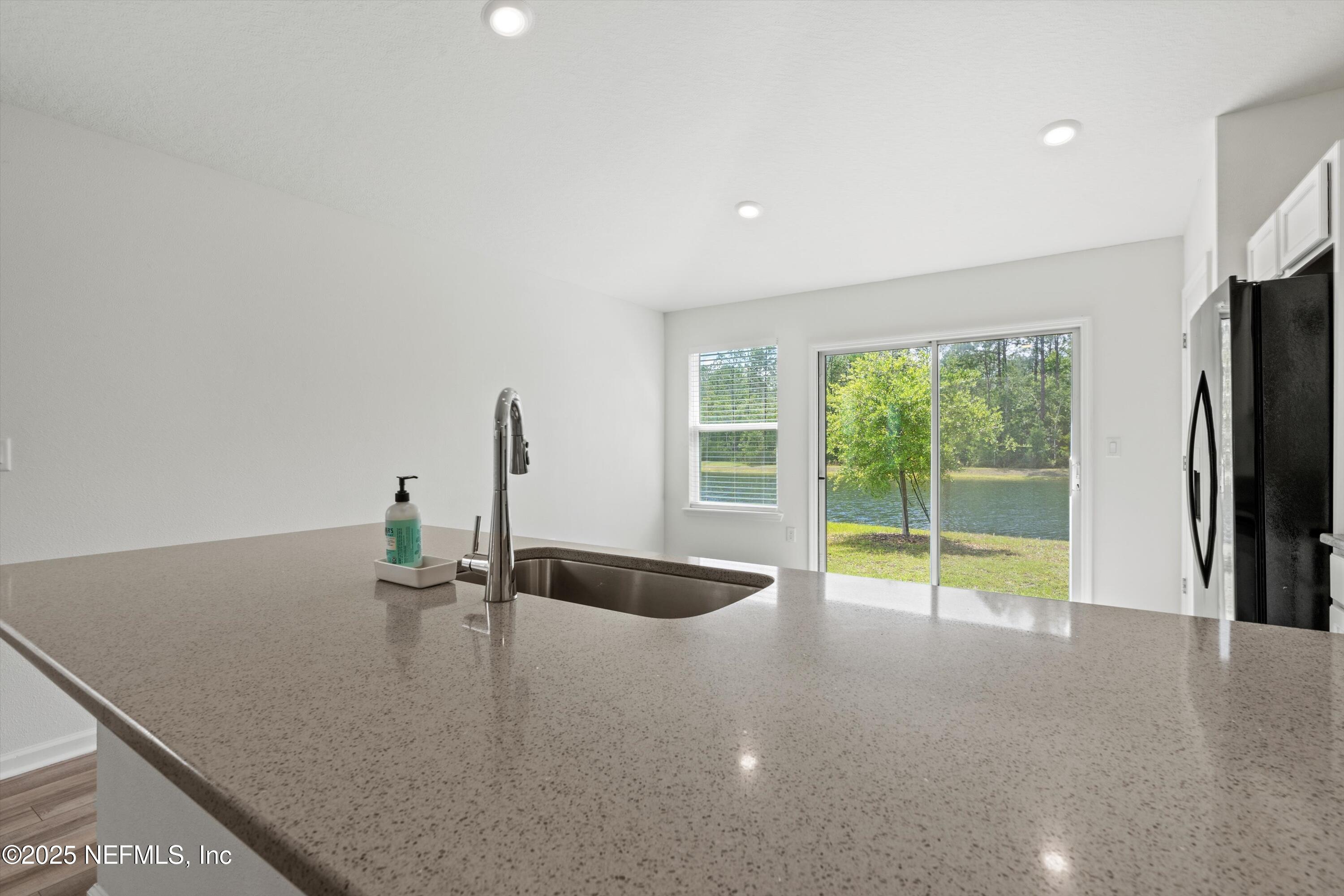 1986 CARTER LANDING Boulevard