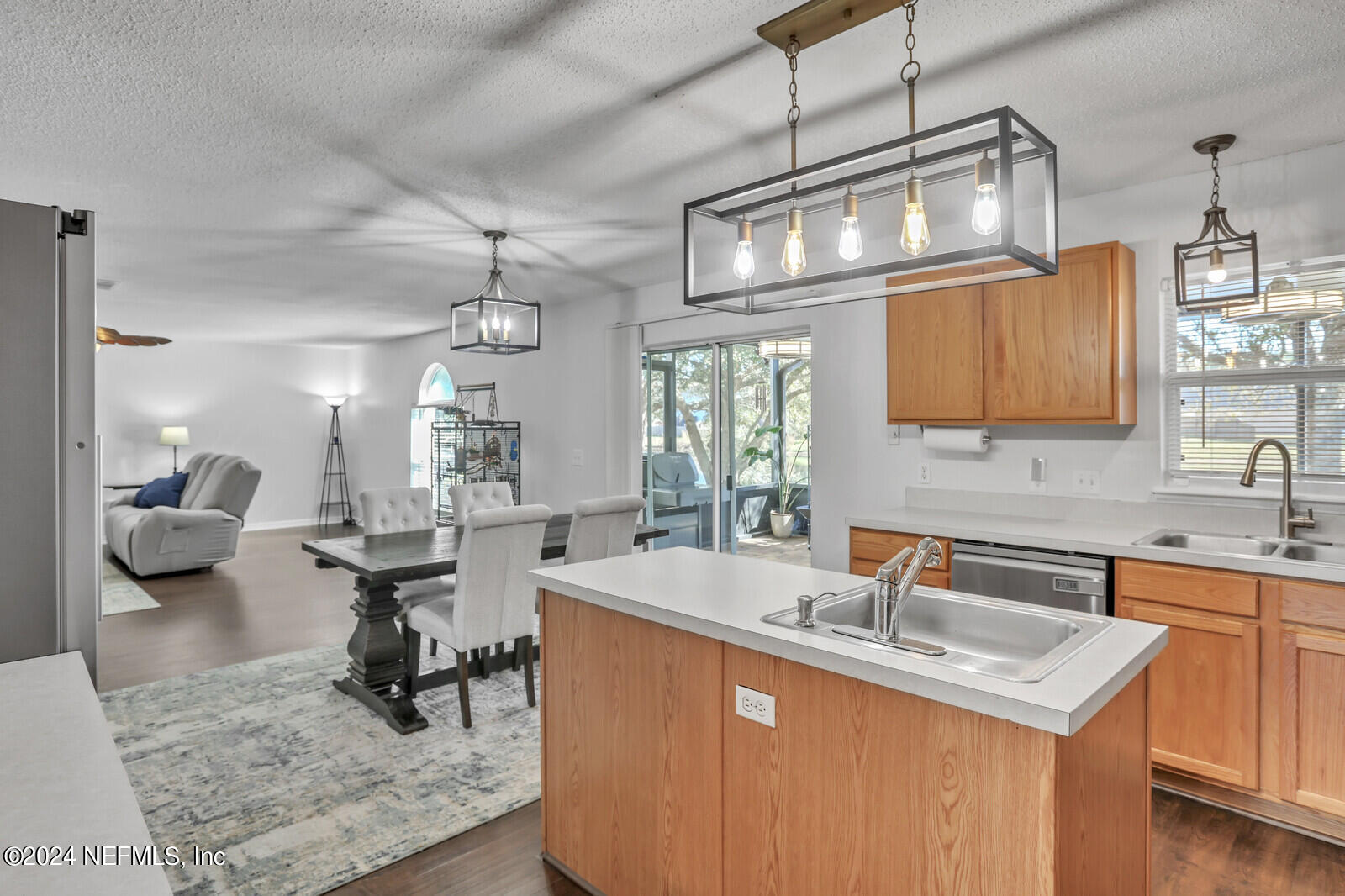 1483 SEAWOLF Trail N