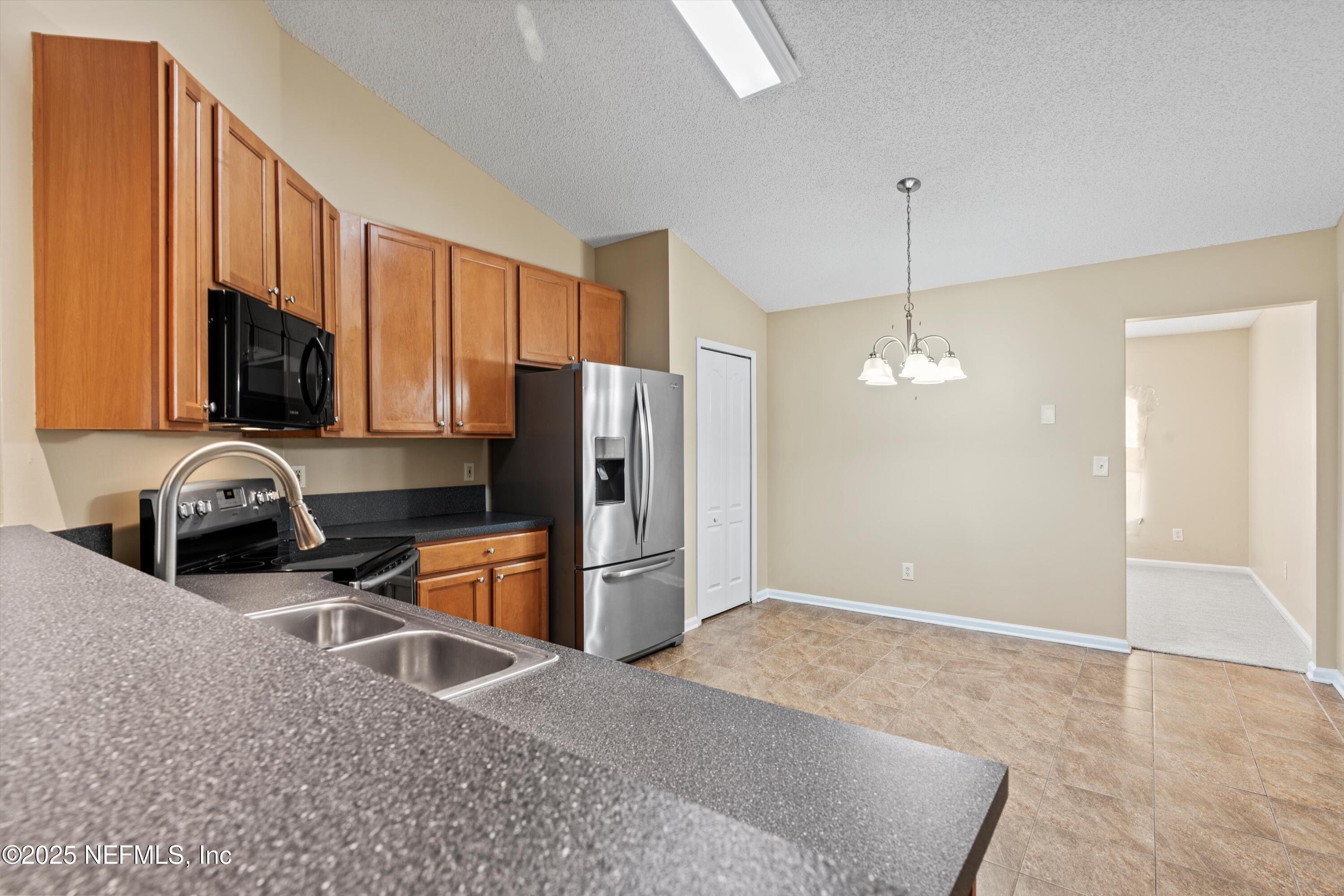 6276 PLANTATION BAY Drive N