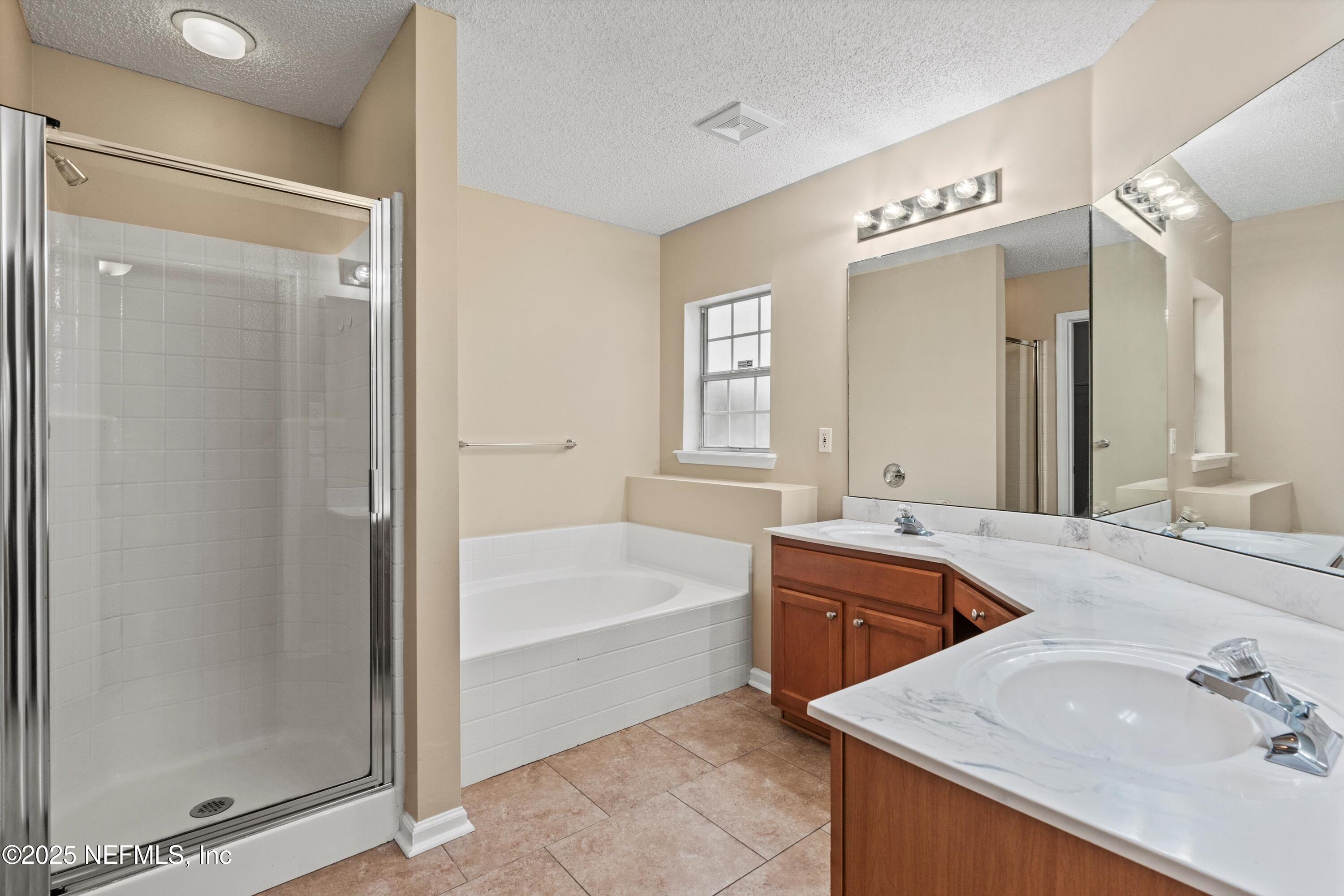 6276 PLANTATION BAY Drive N