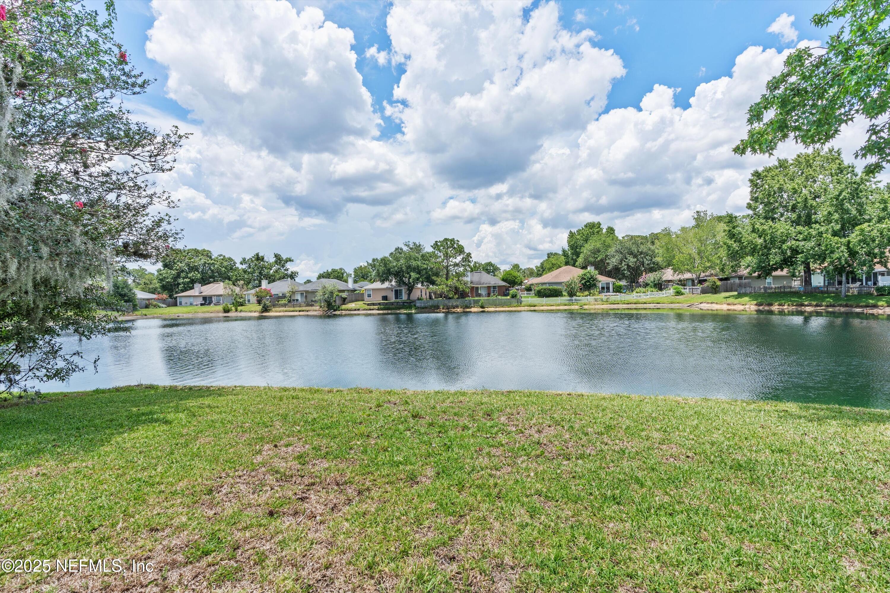 4533 WANDERING OAKS Drive S