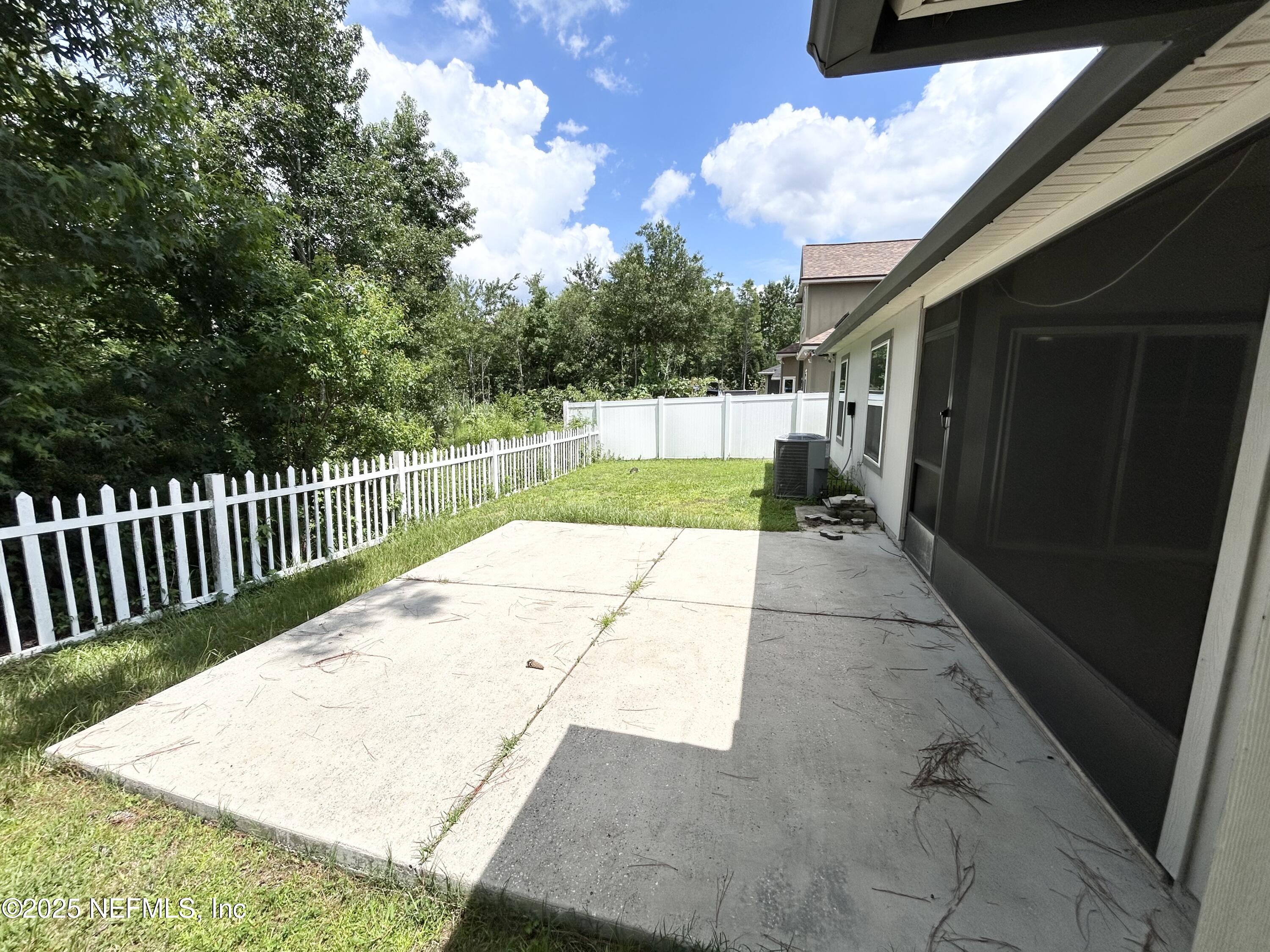 15787 TWIN CREEK Drive