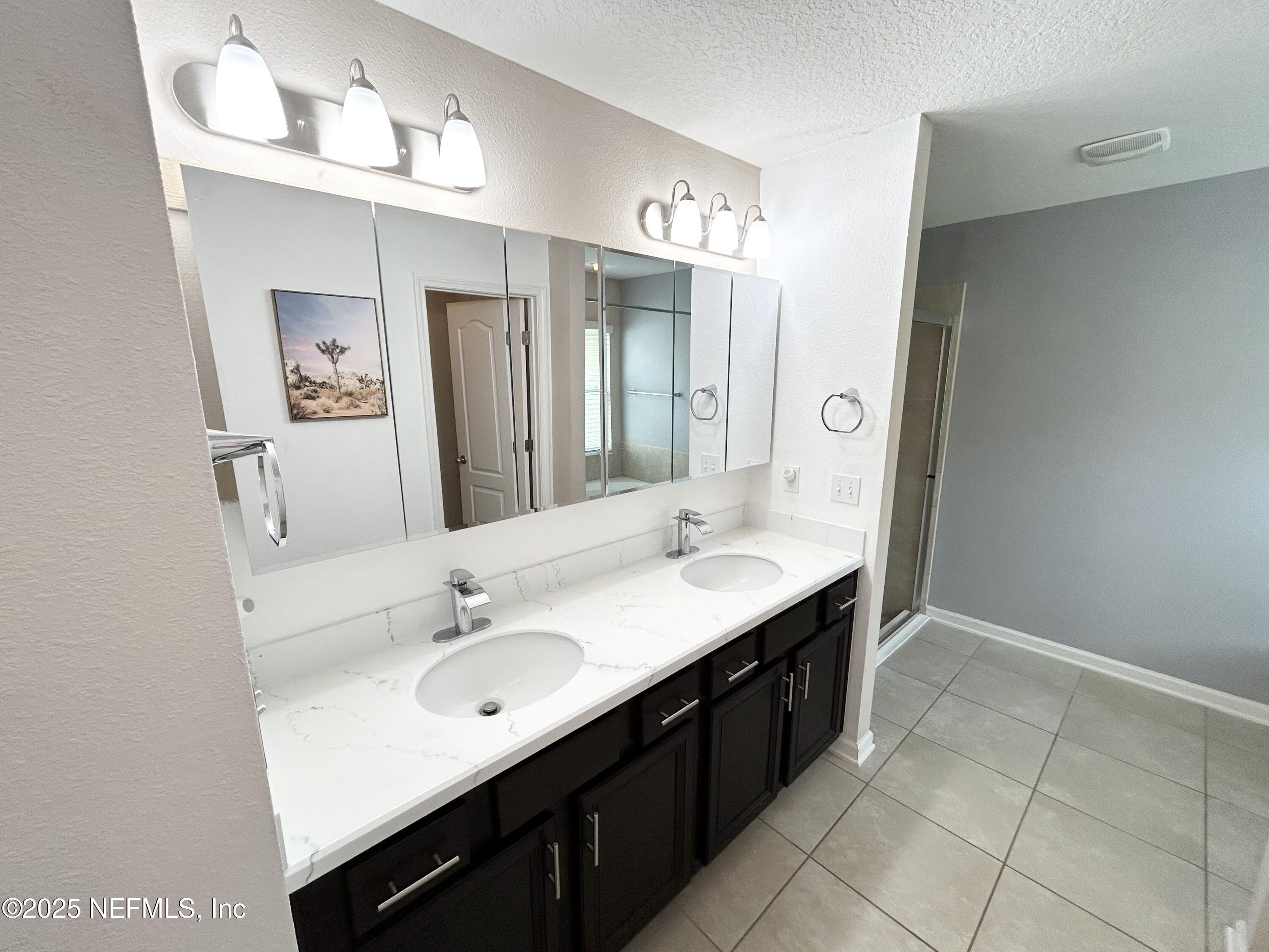 15787 TWIN CREEK Drive