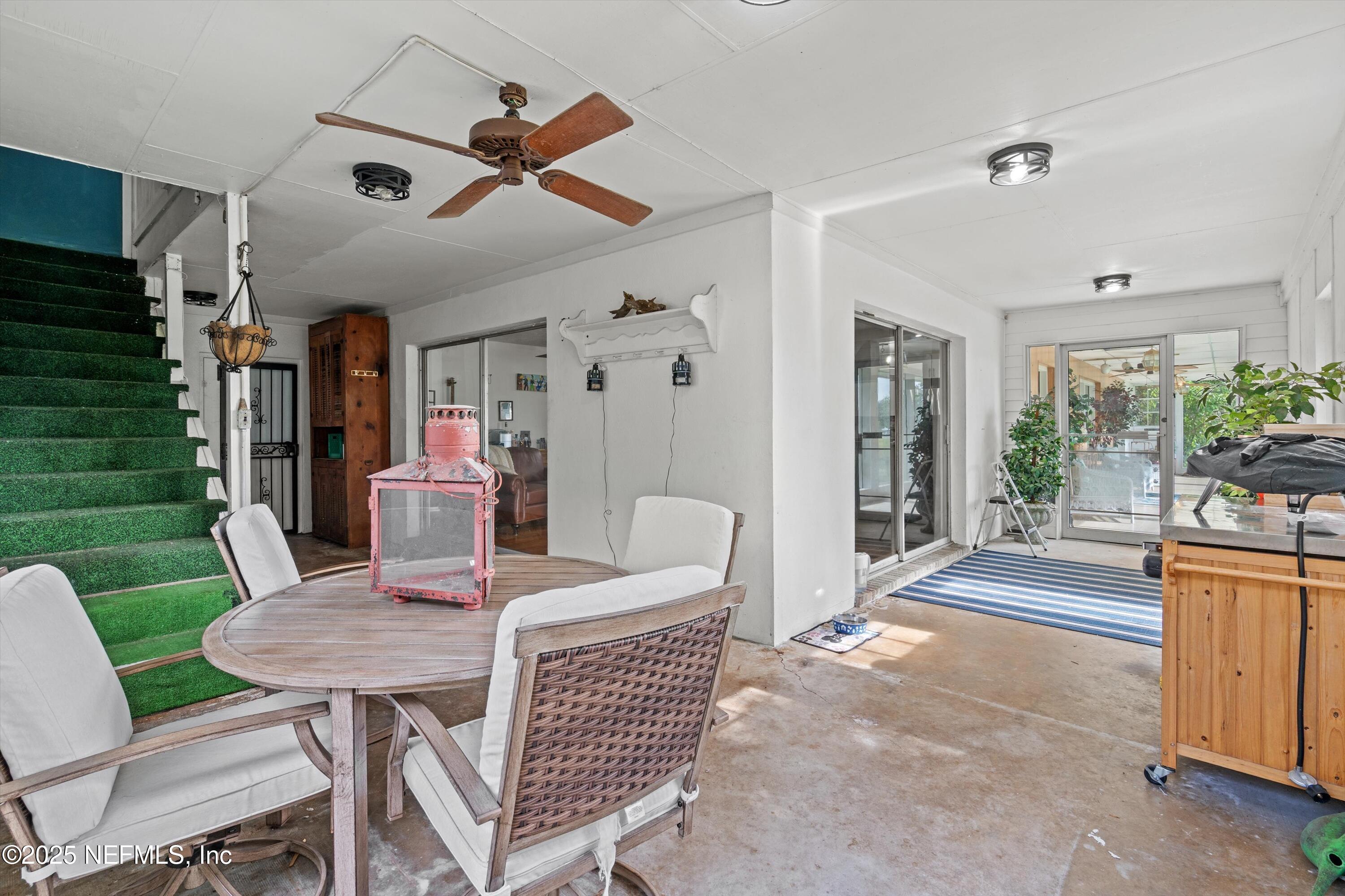 6241 RIVIERA MANOR Drive