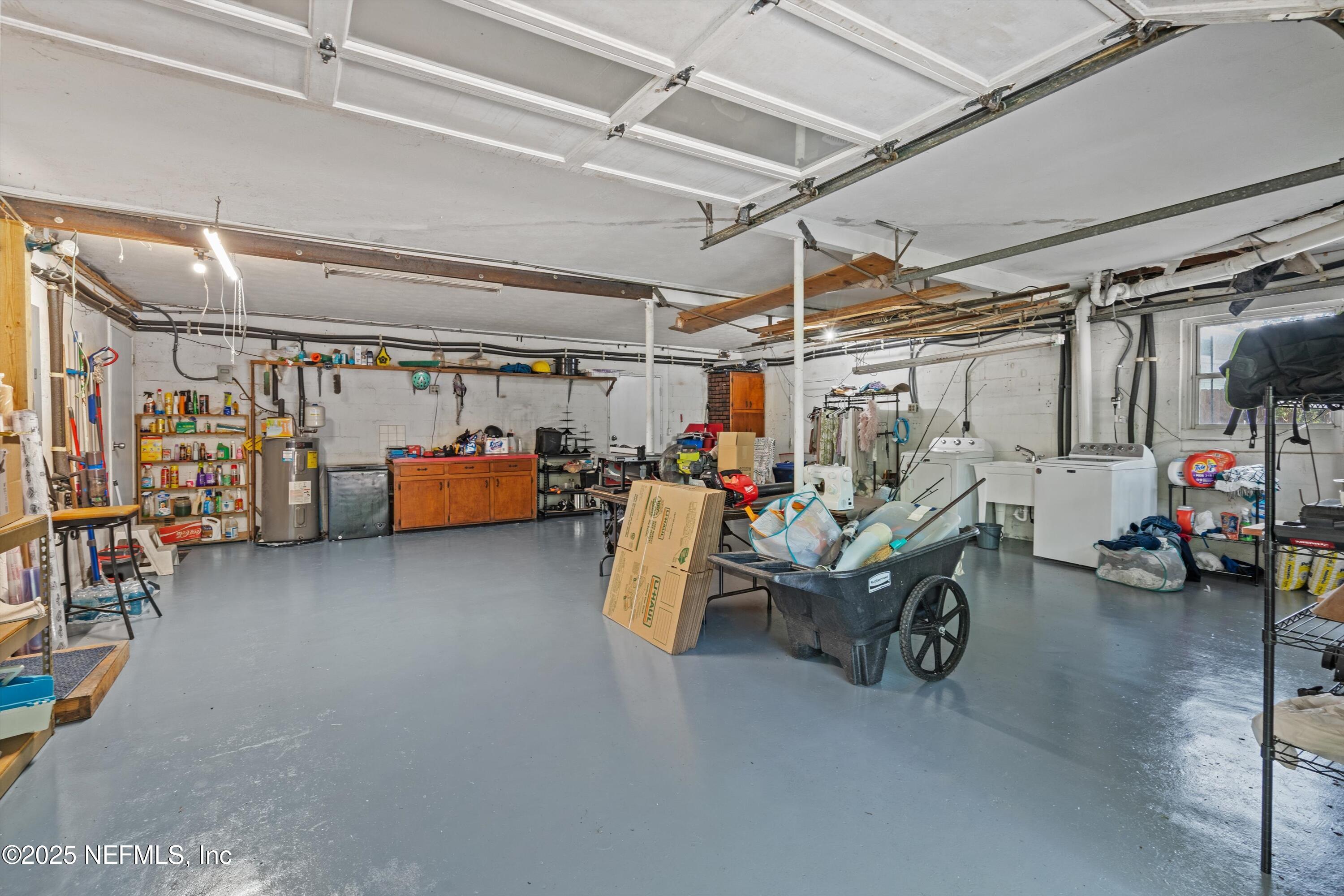 6241 RIVIERA MANOR Drive