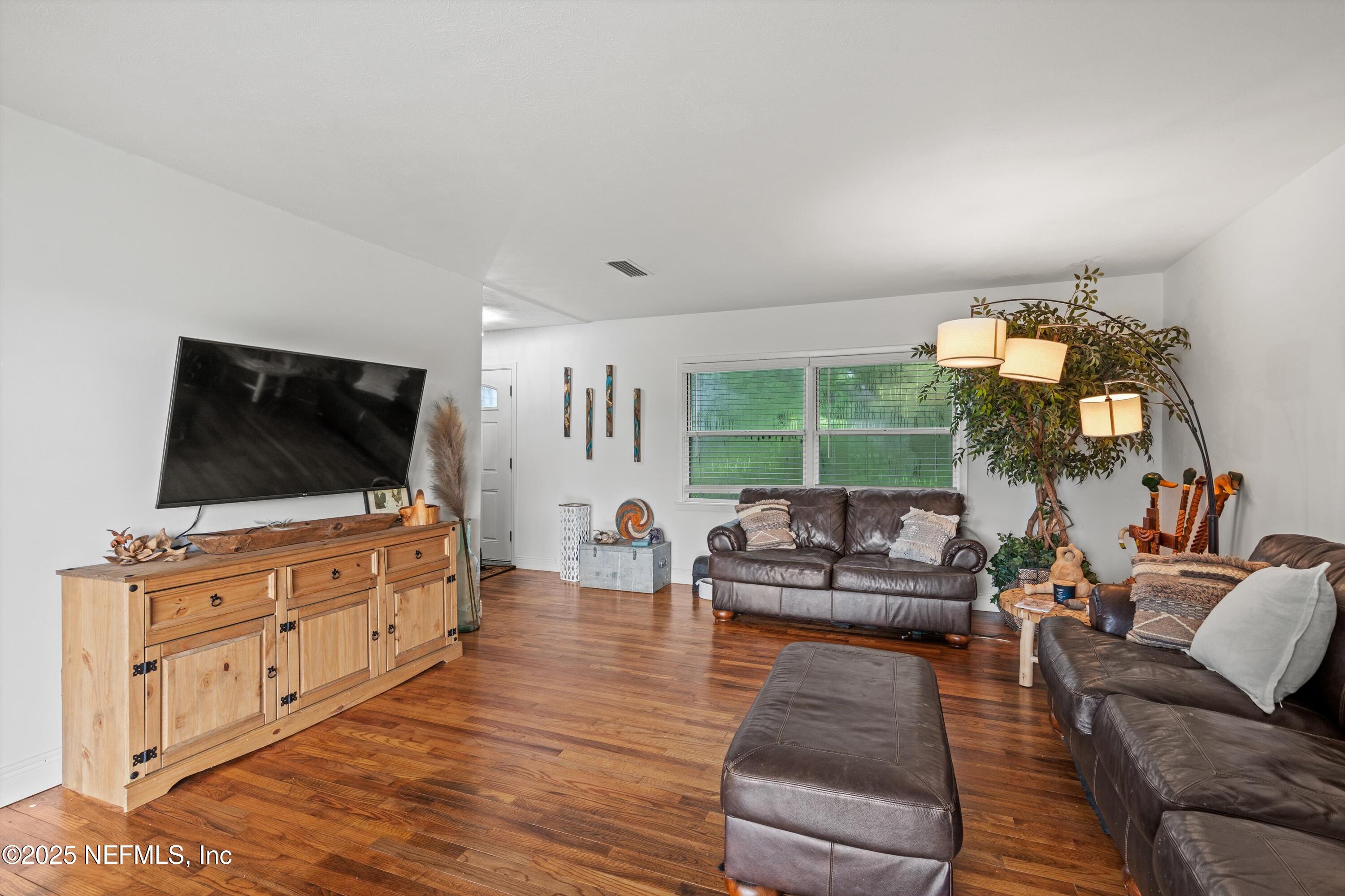 6241 RIVIERA MANOR Drive