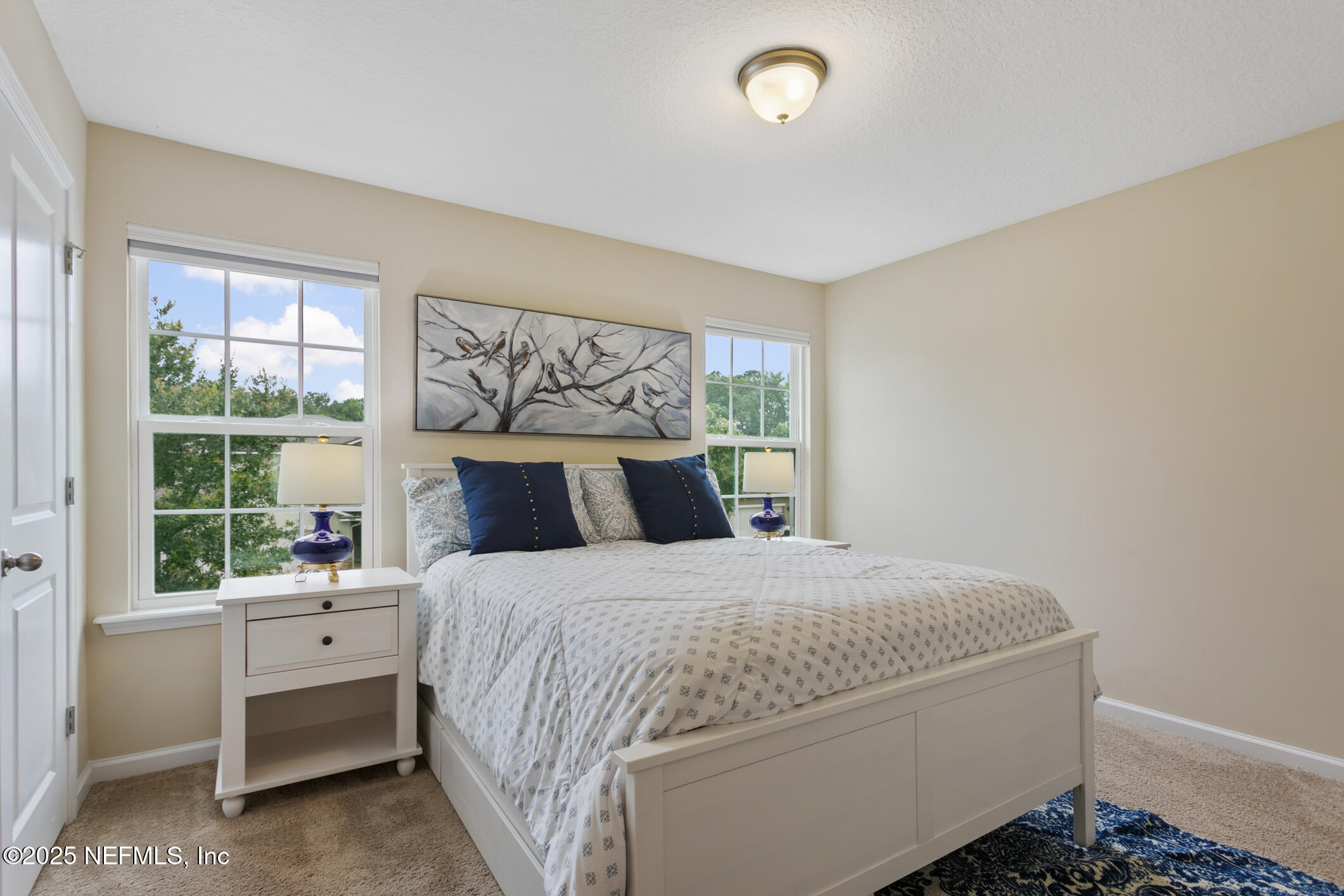 2517 CANEY OAKS Drive W