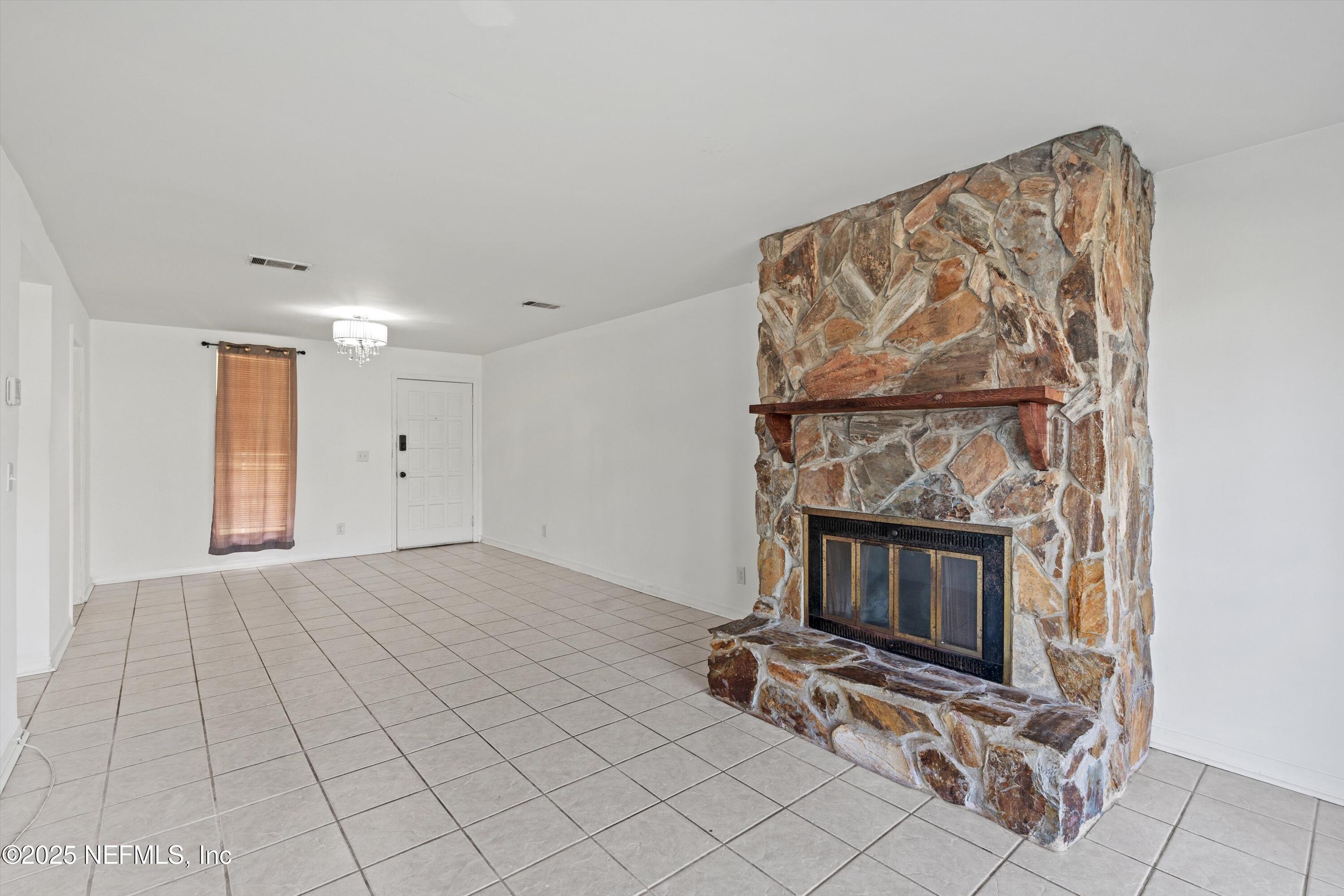 1530 EL PRADO Road, 2