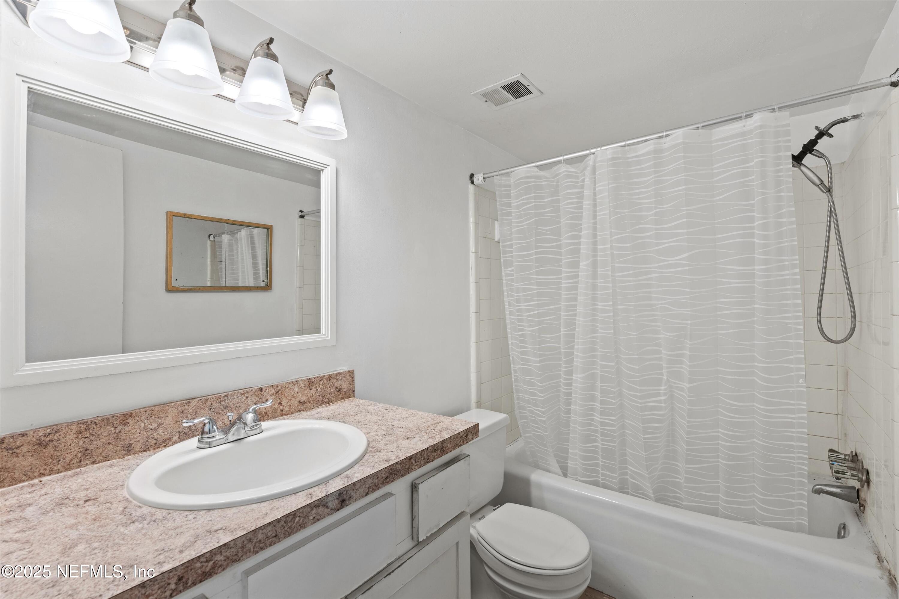 1530 EL PRADO Road, 2