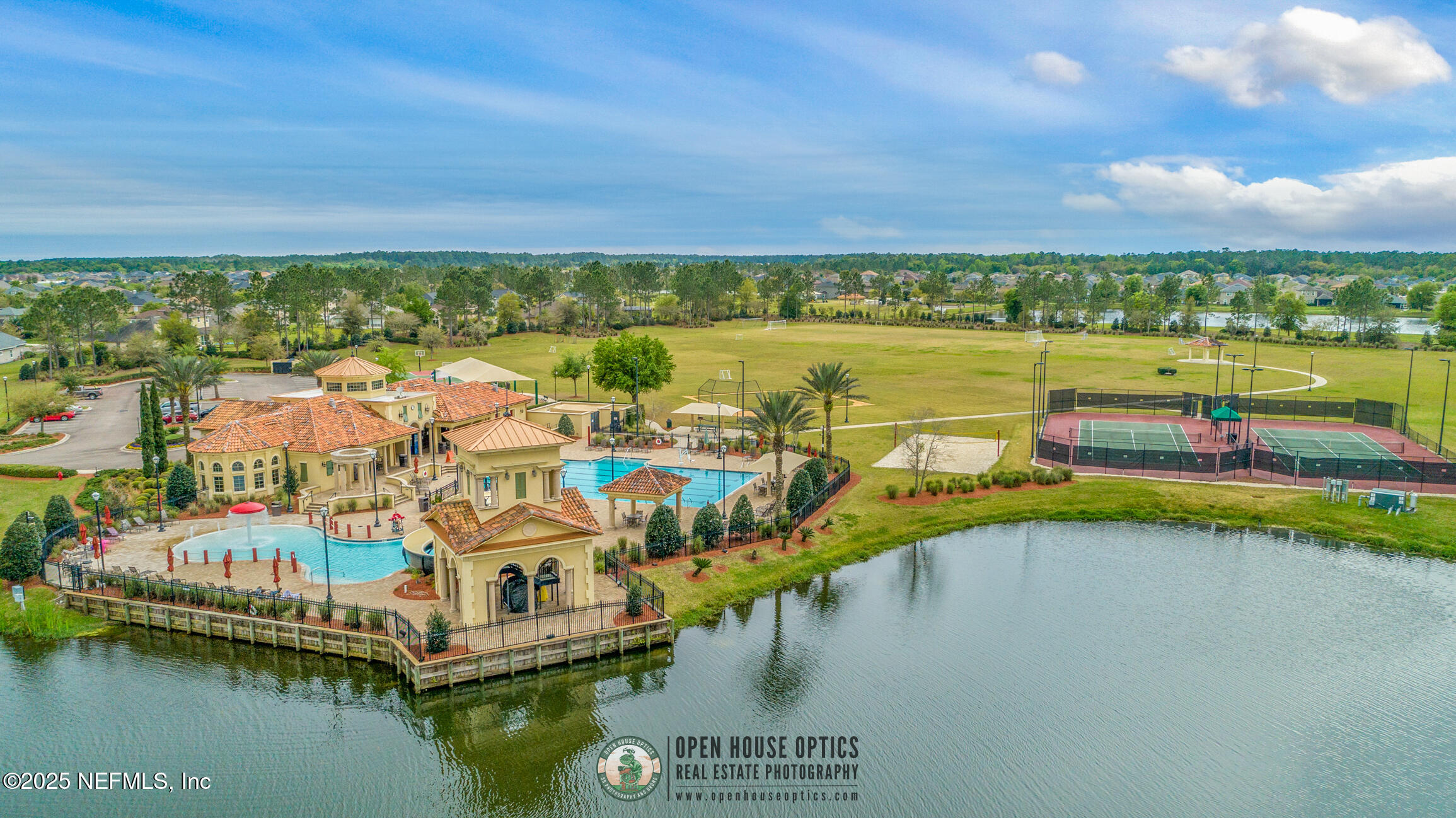 2500 W CAPARINA Drive, St. Augustine