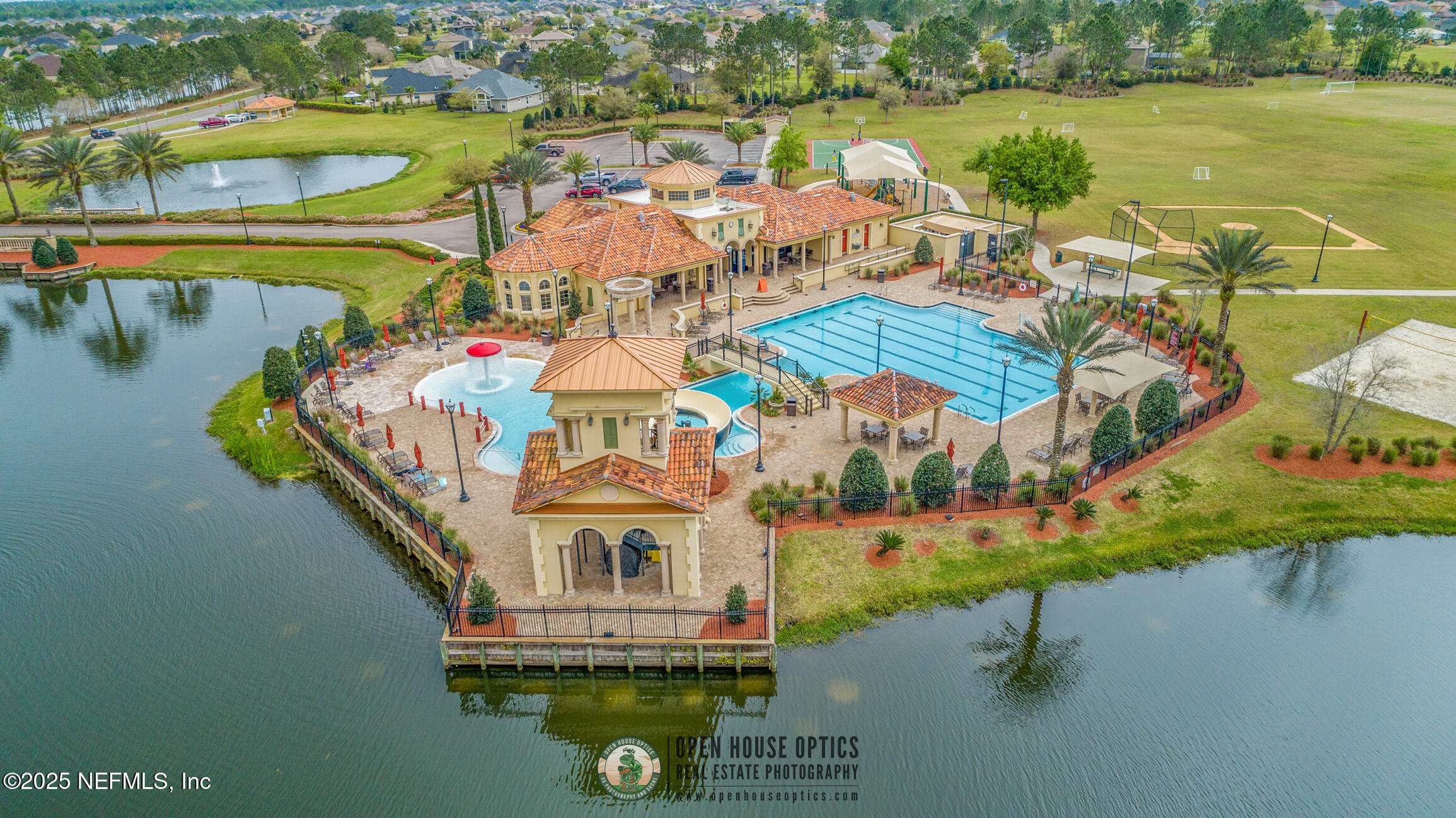 2500 W CAPARINA Drive, St. Augustine
