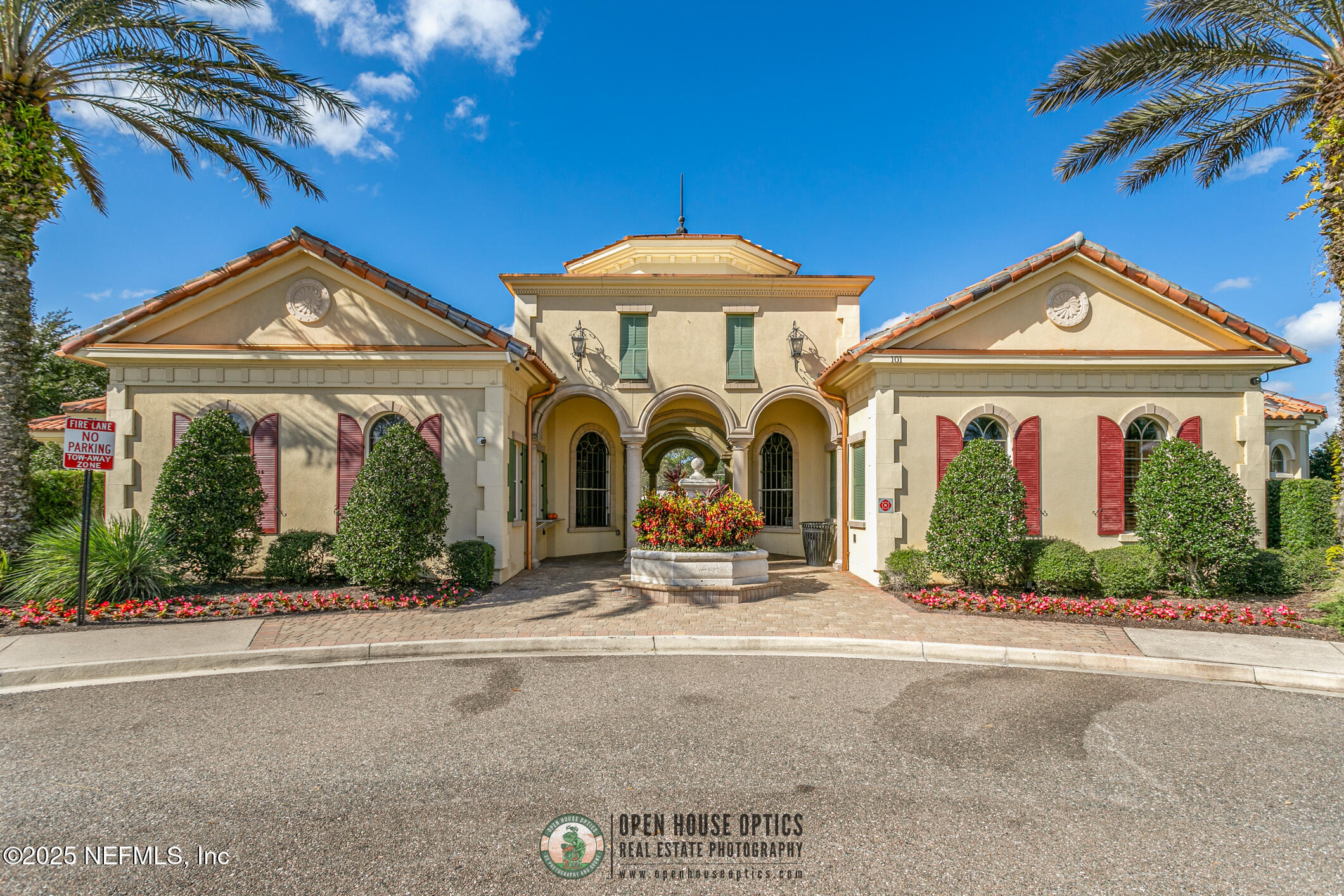 2500 W CAPARINA Drive, St. Augustine