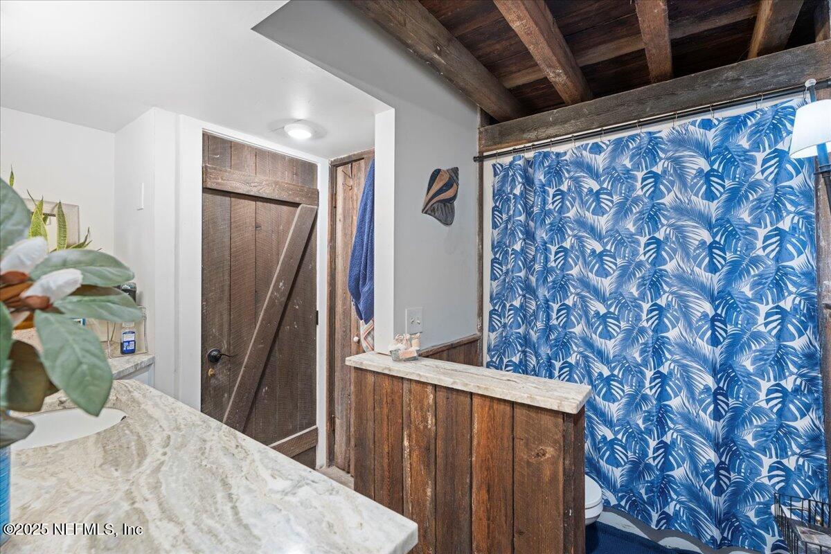 4315 LAZY ACRES Road