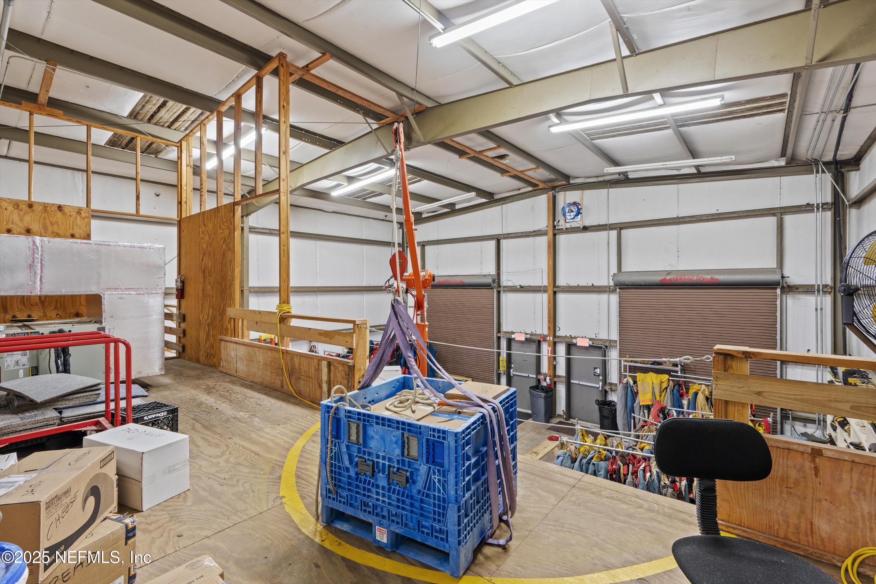 3787 OLD MIDDLEBURG Road N