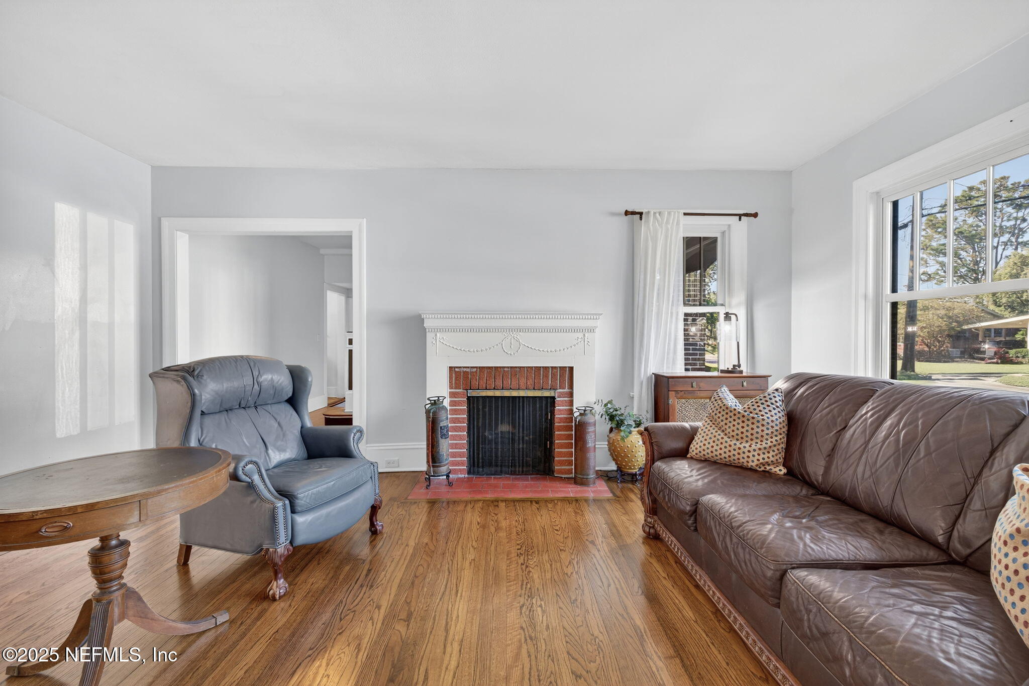 4350 GARIBALDI Avenue