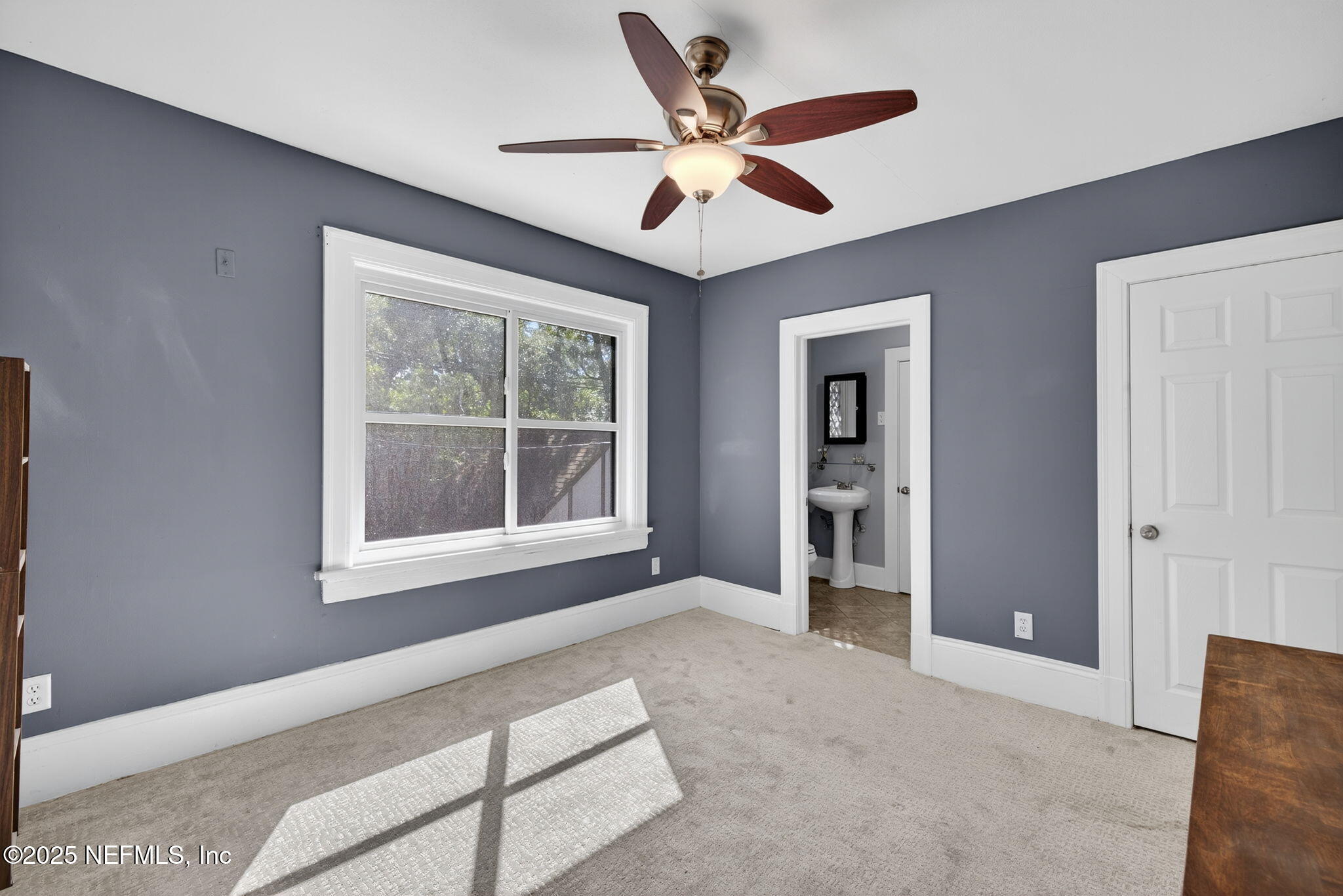 4350 GARIBALDI Avenue