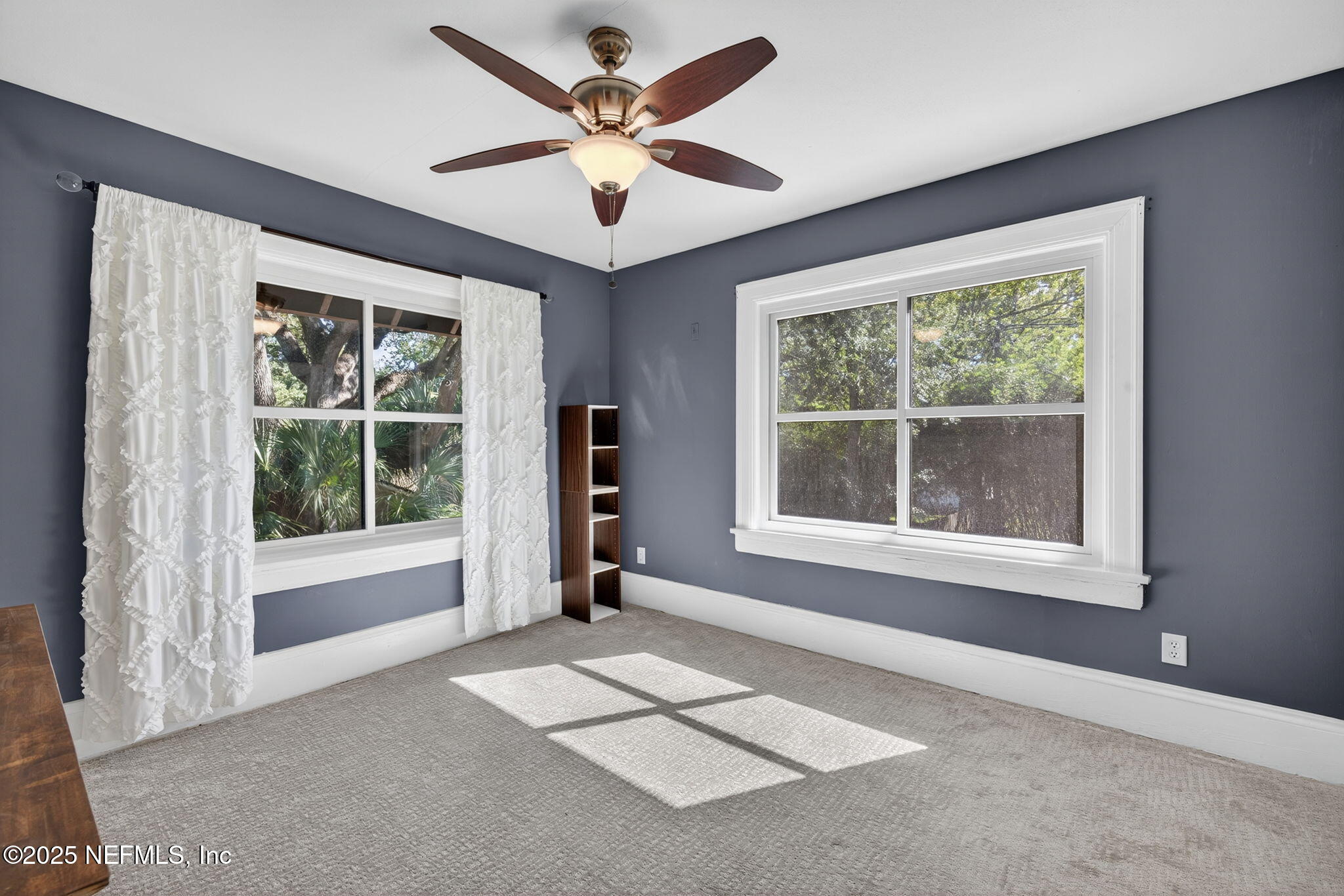 4350 GARIBALDI Avenue