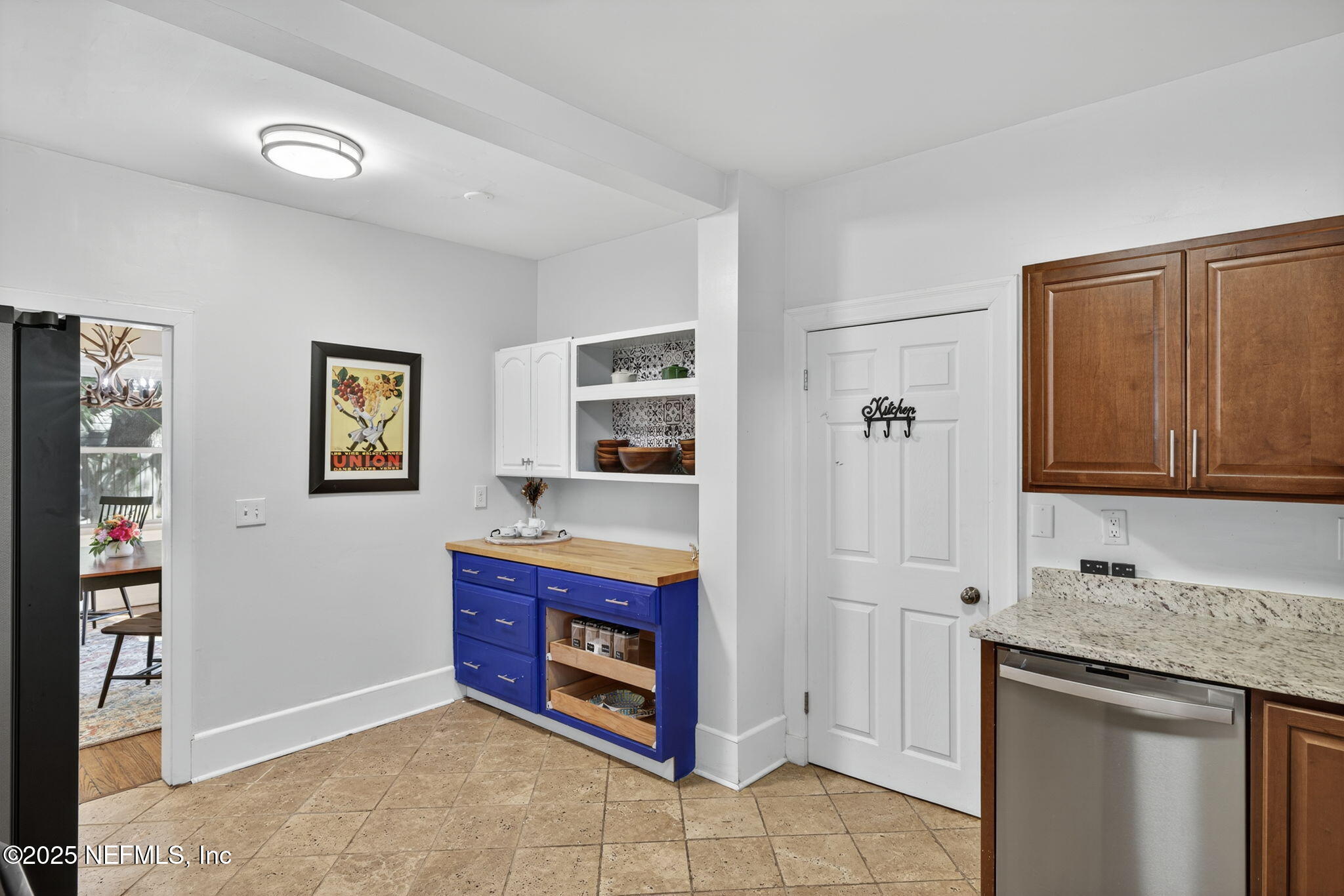 4350 GARIBALDI Avenue