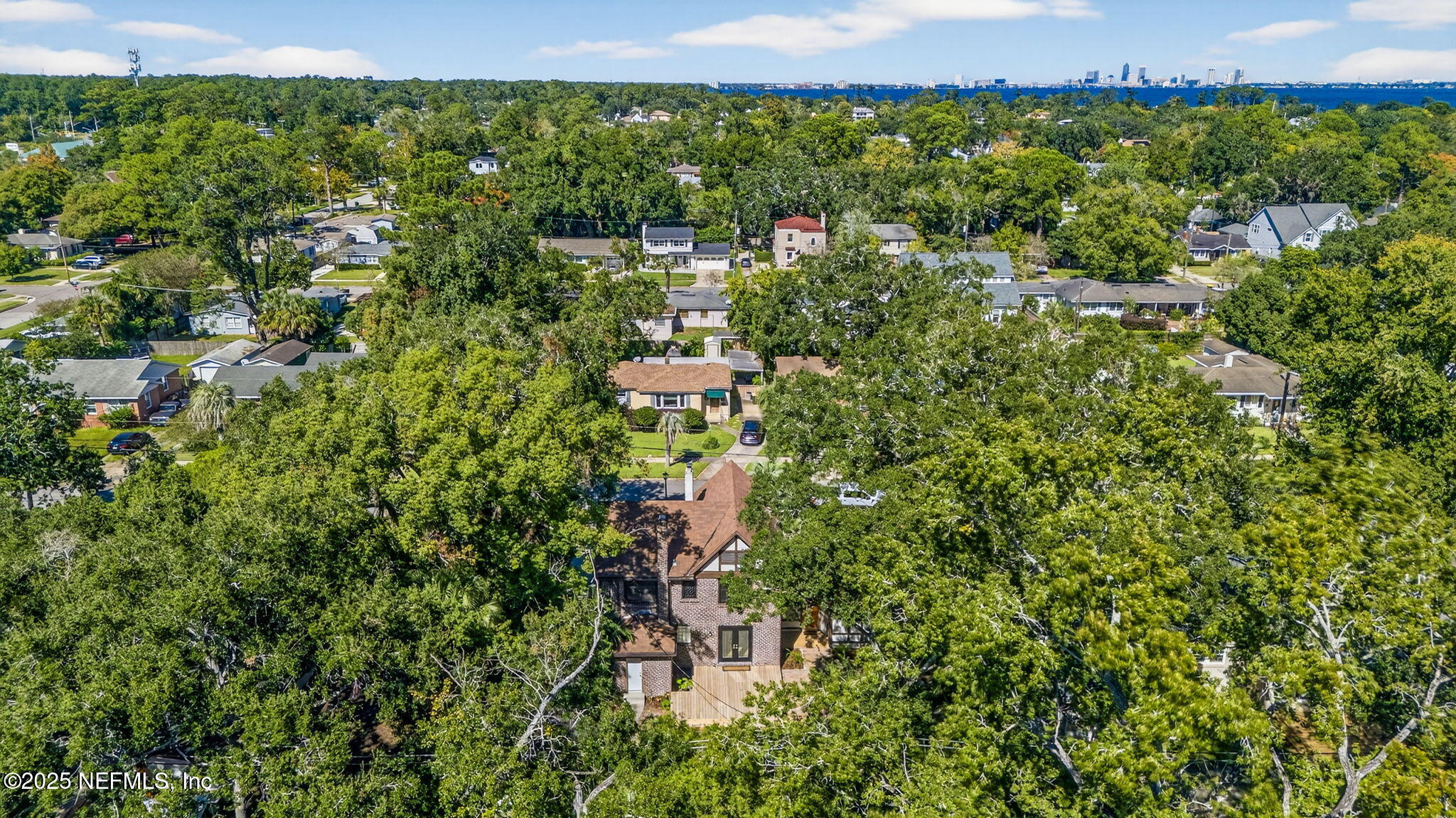 4350 GARIBALDI Avenue