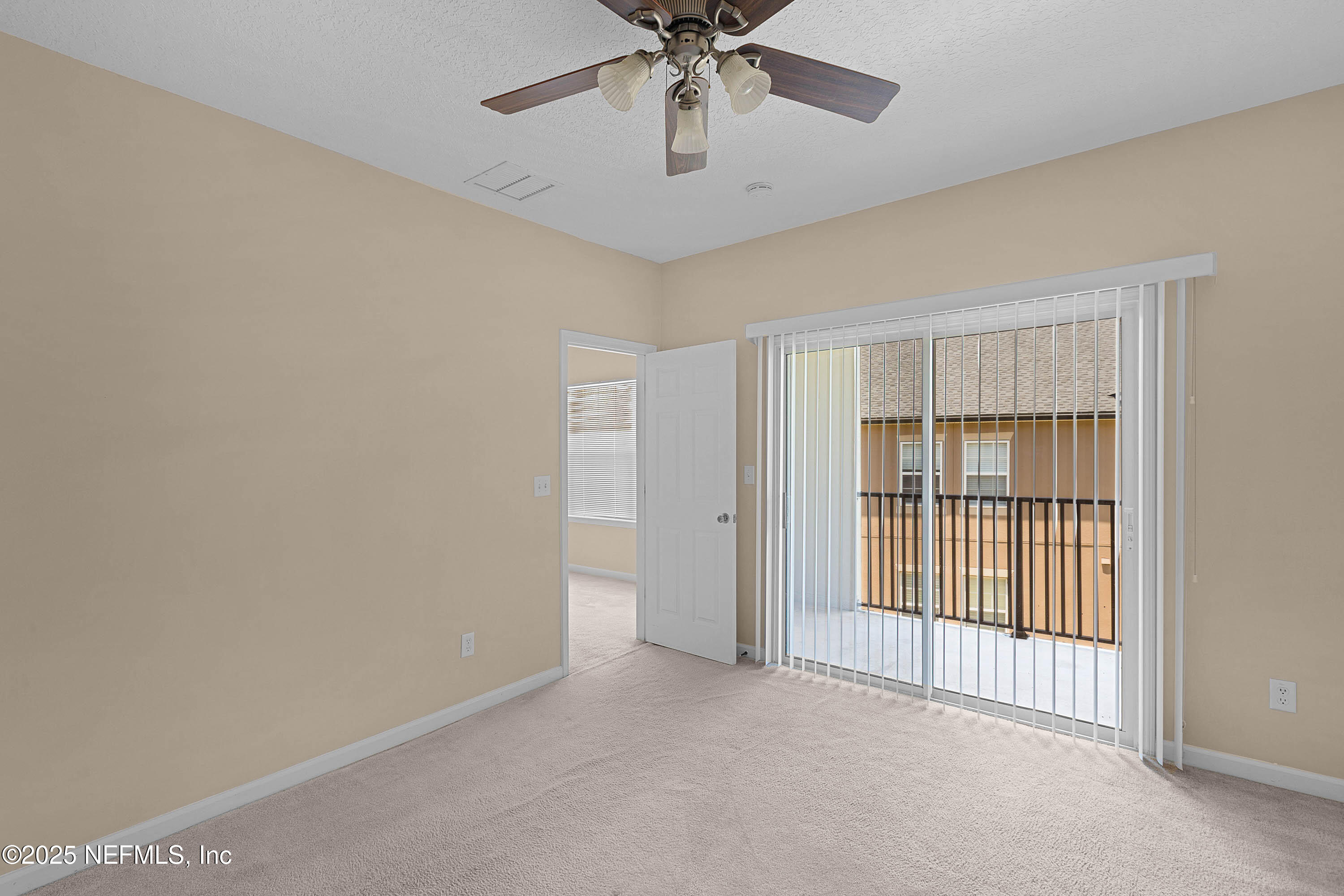 12301 KERNAN FOREST Boulevard 2702