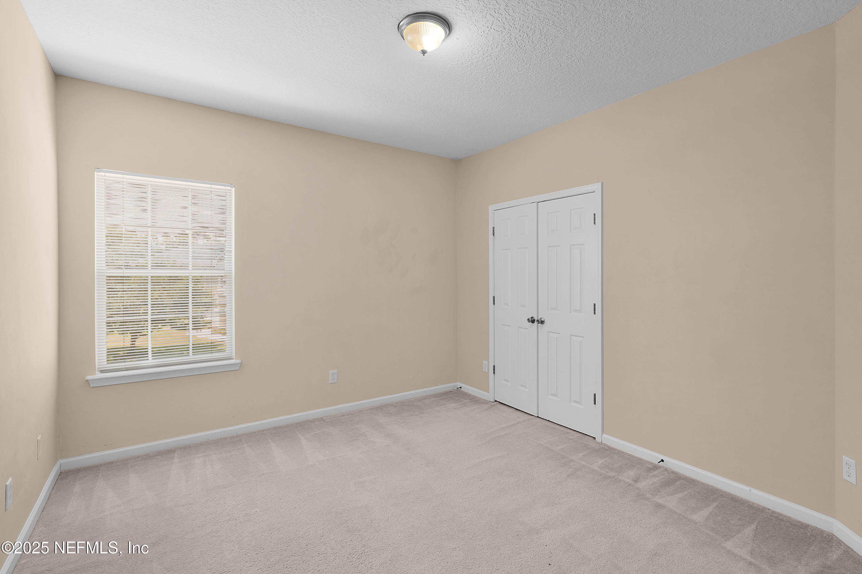 12301 KERNAN FOREST Boulevard 2702