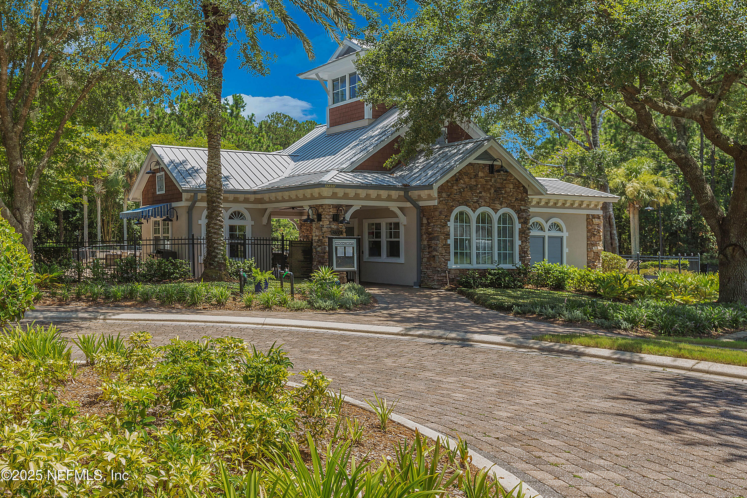 12301 KERNAN FOREST Boulevard 2702