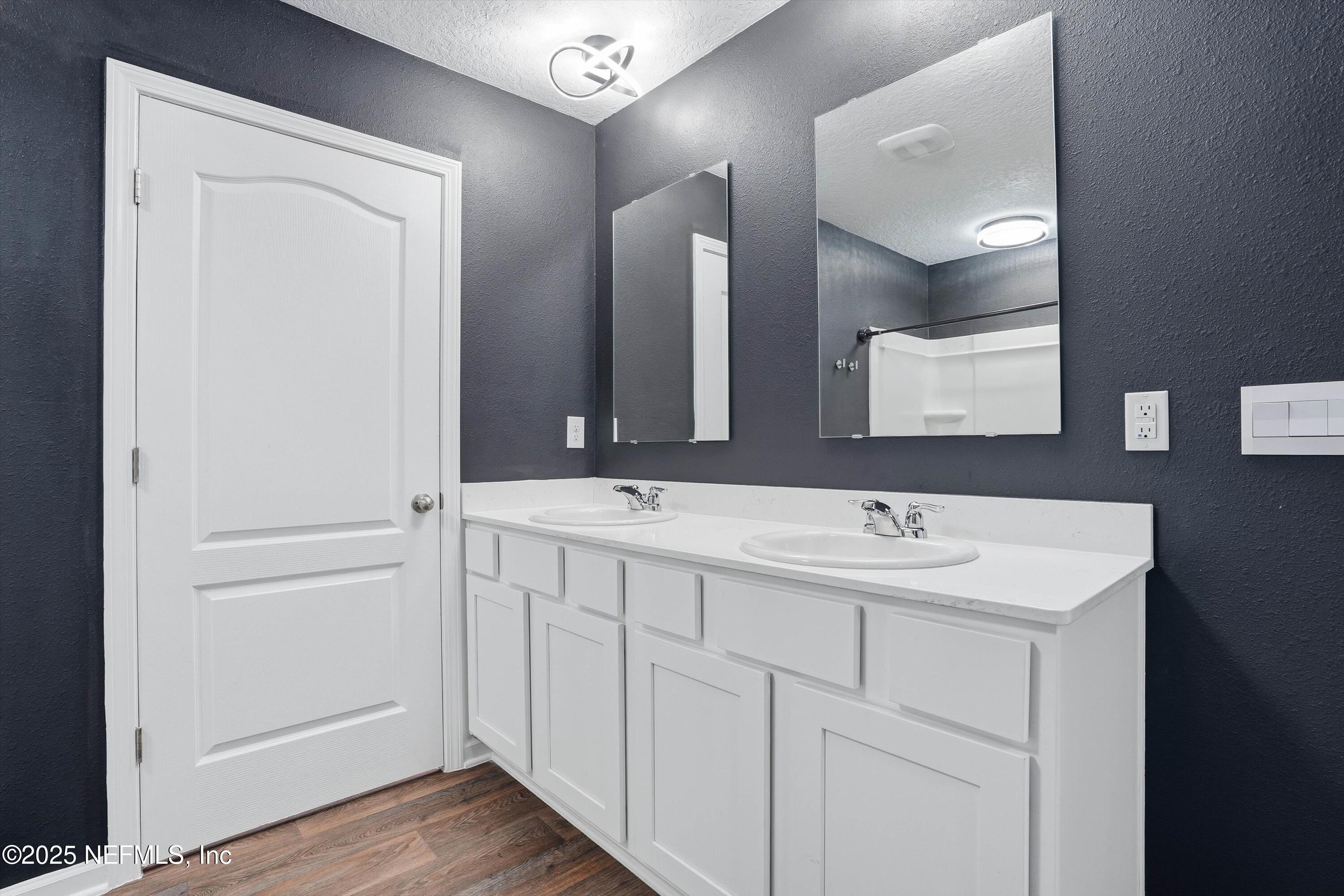 38 HULETT WOODS Road