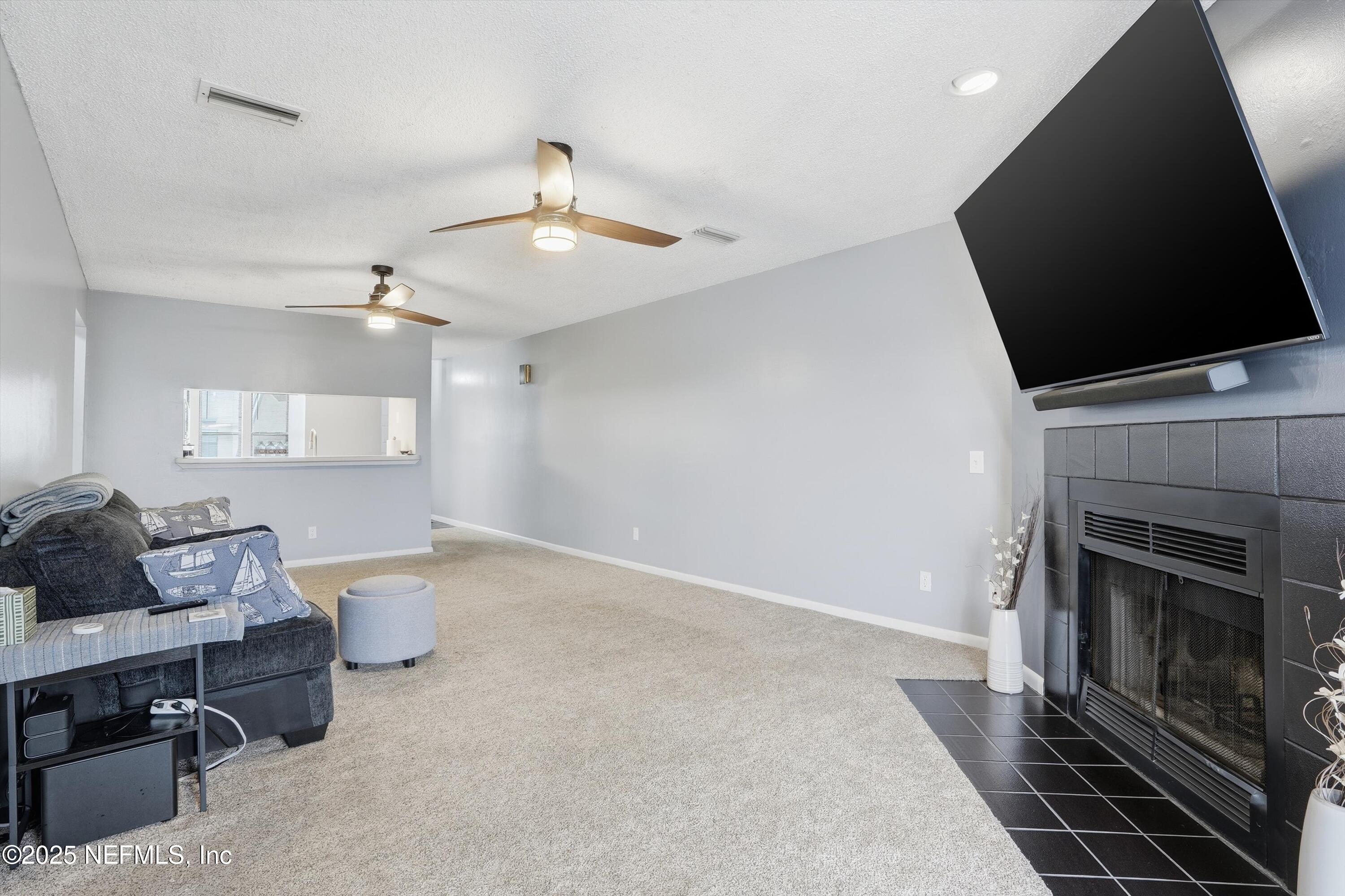 5615 SAN JUAN Avenue 309