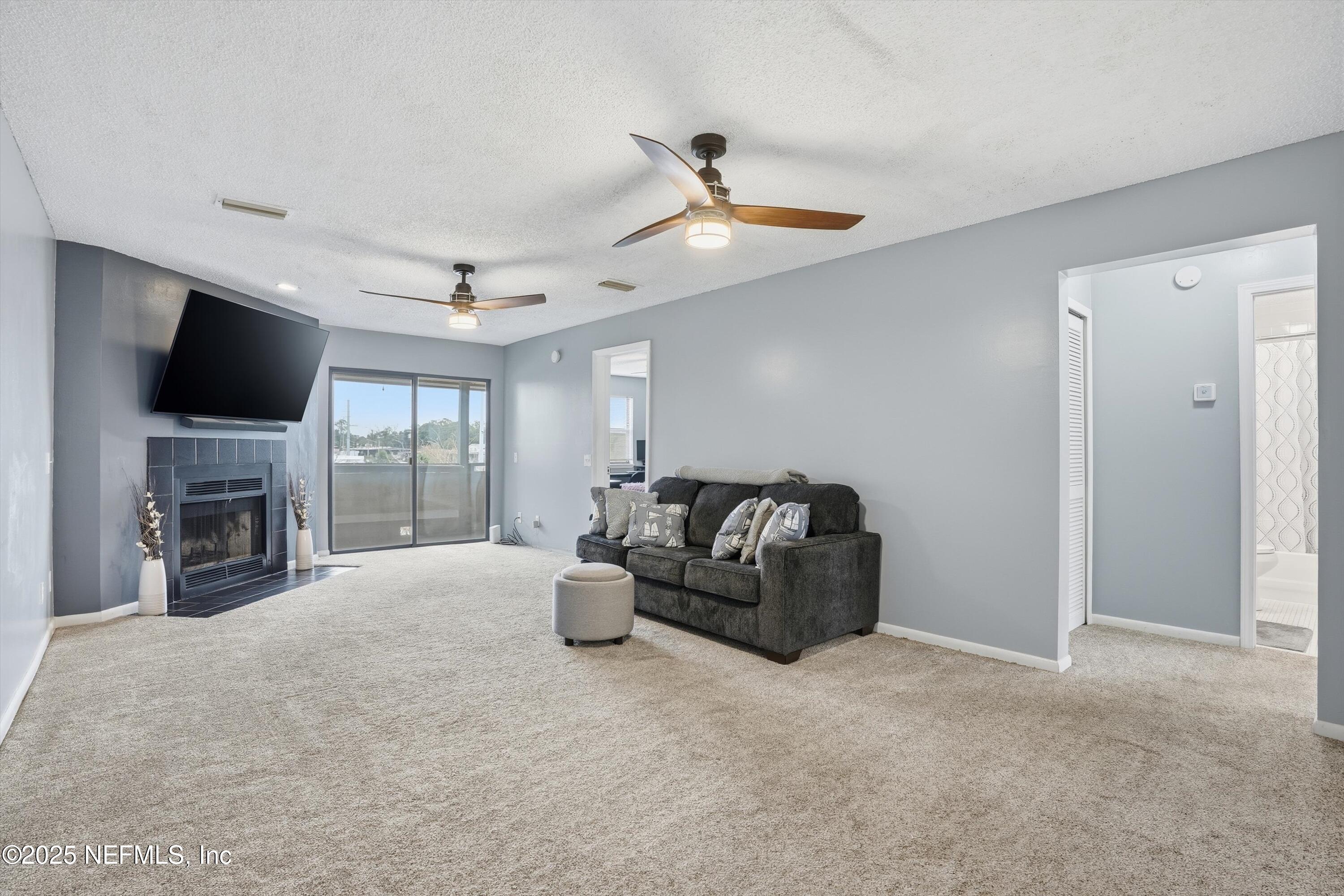 5615 SAN JUAN Avenue 309