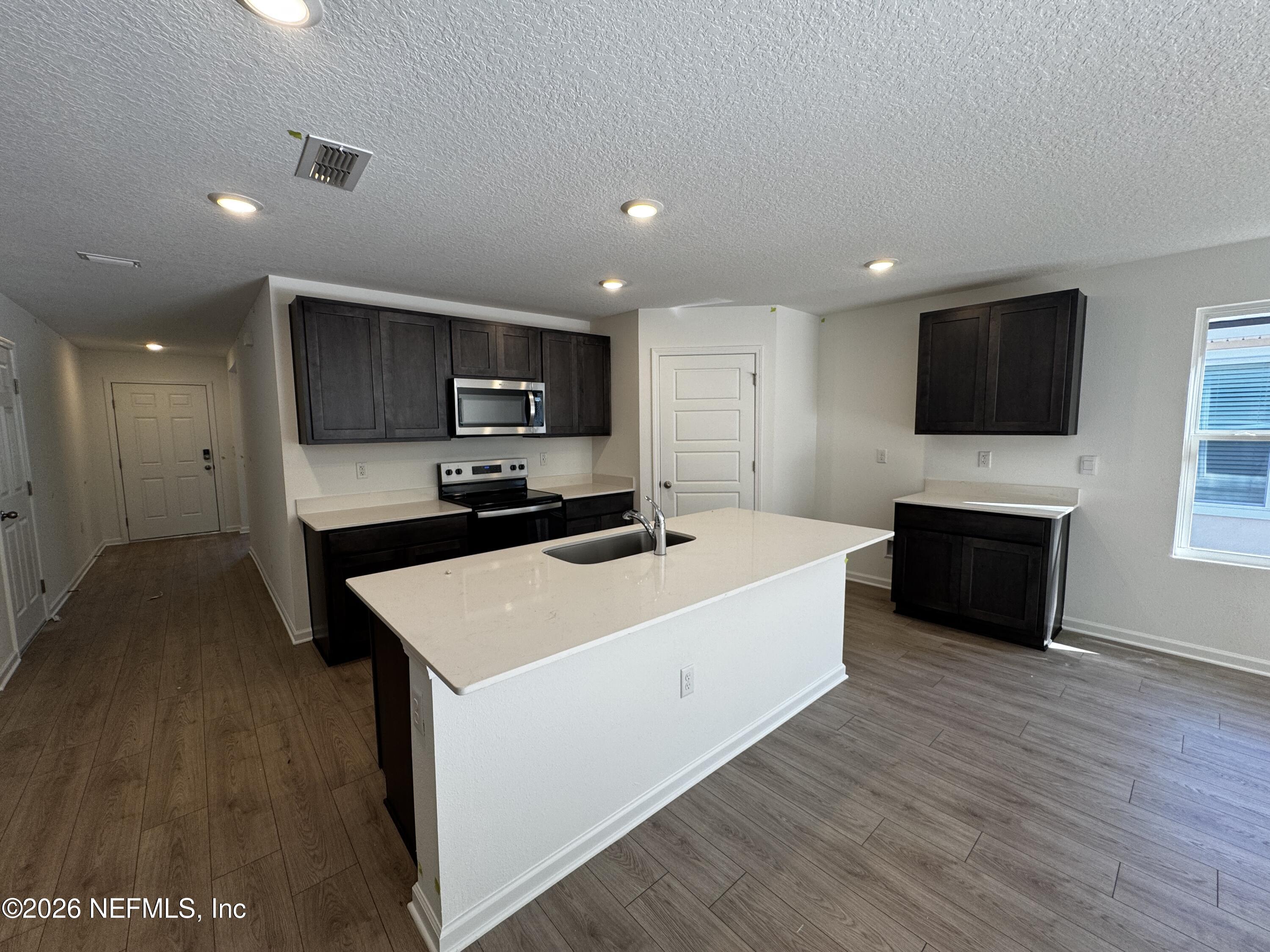 12390 GREAT EAGLE Road