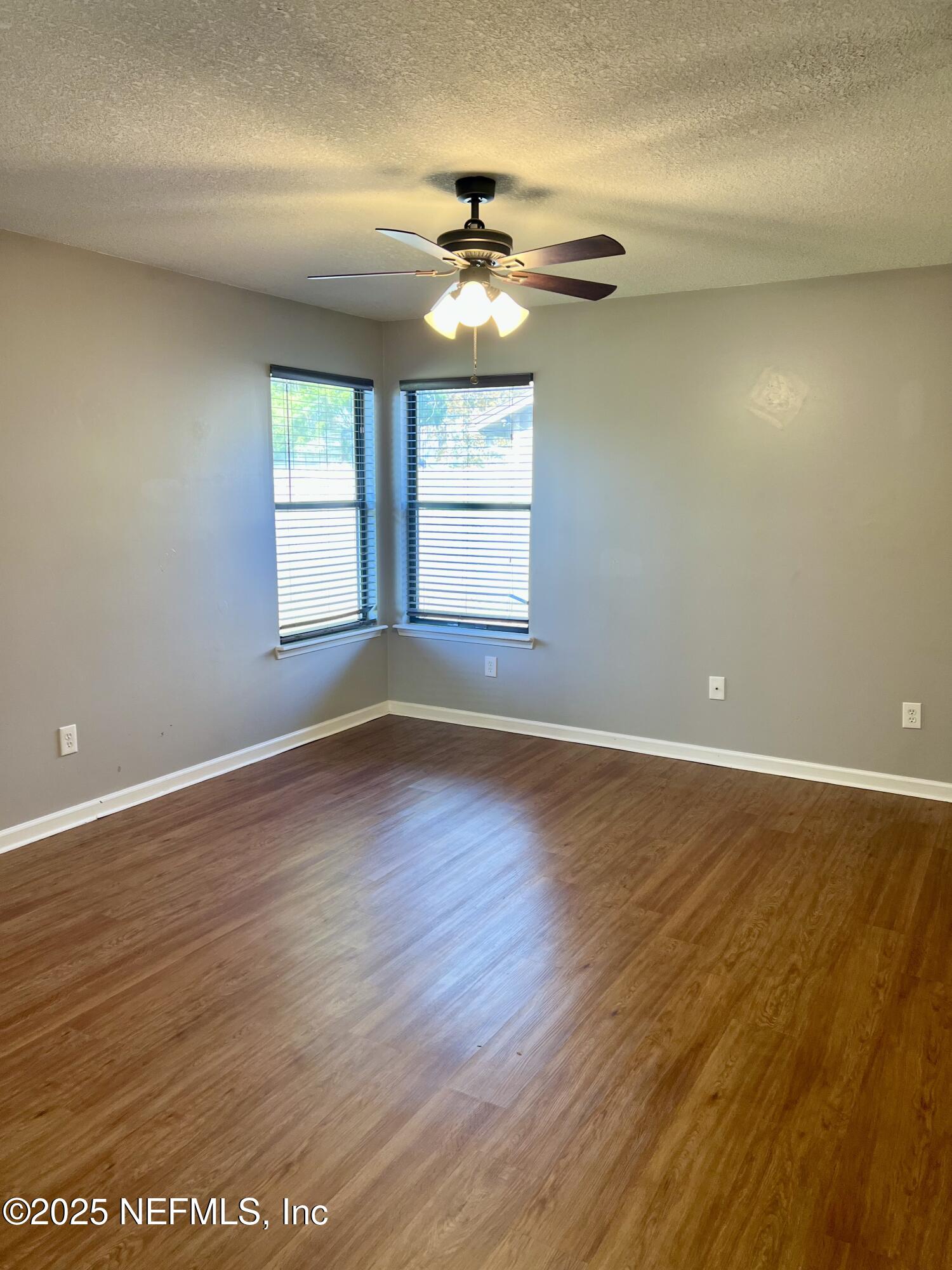 7820 COLLINS RIDGE Boulevard E