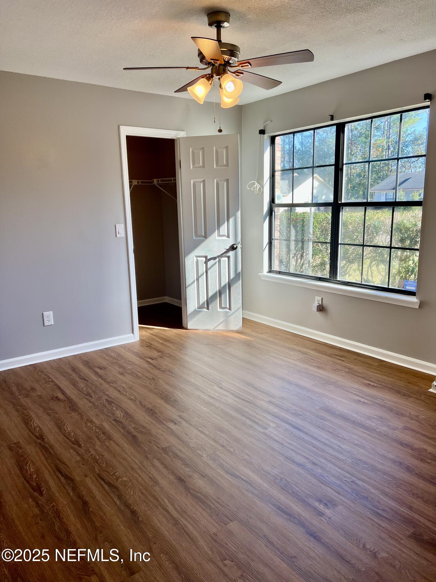 7820 COLLINS RIDGE Boulevard E