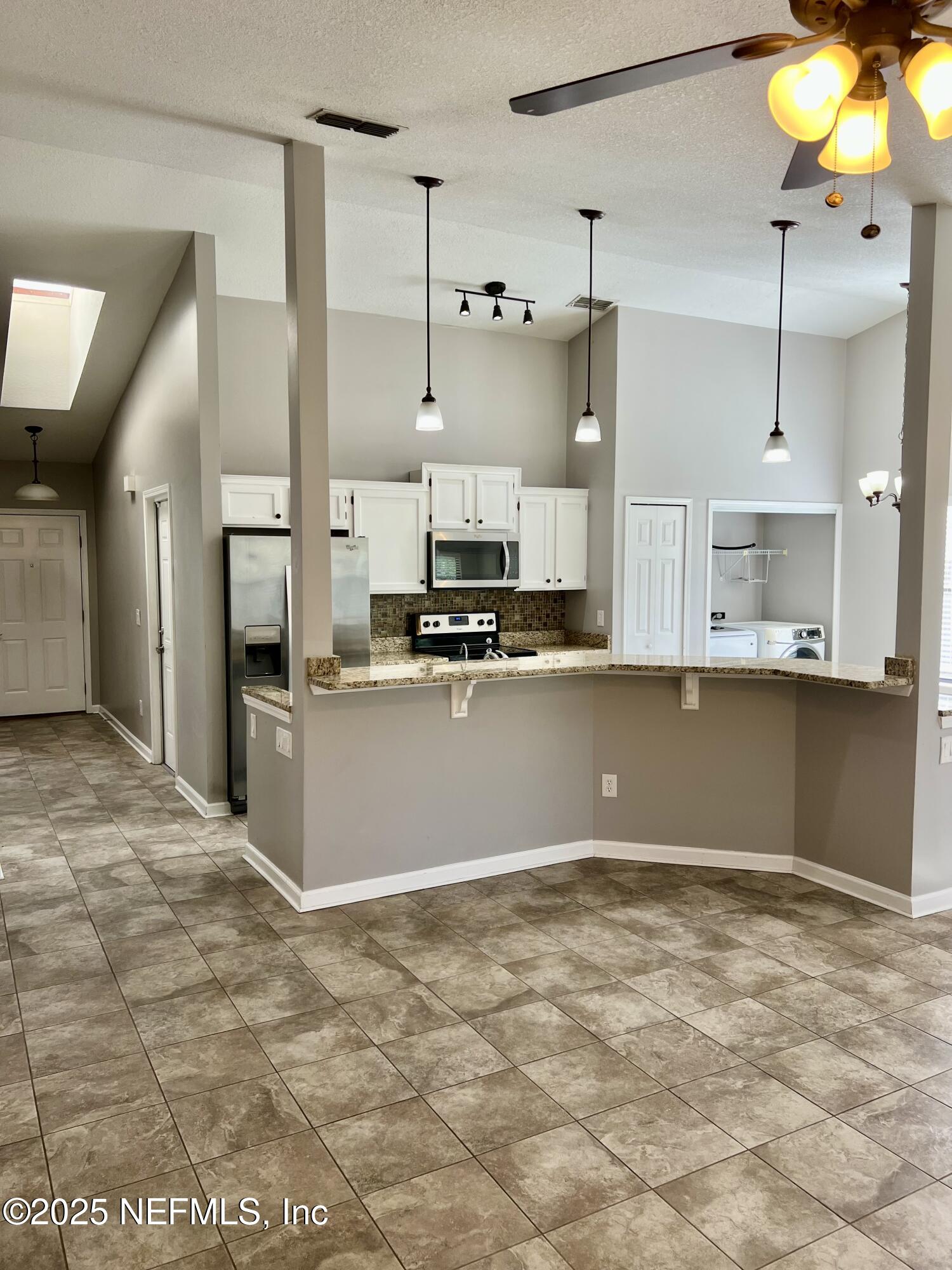 7820 COLLINS RIDGE Boulevard E