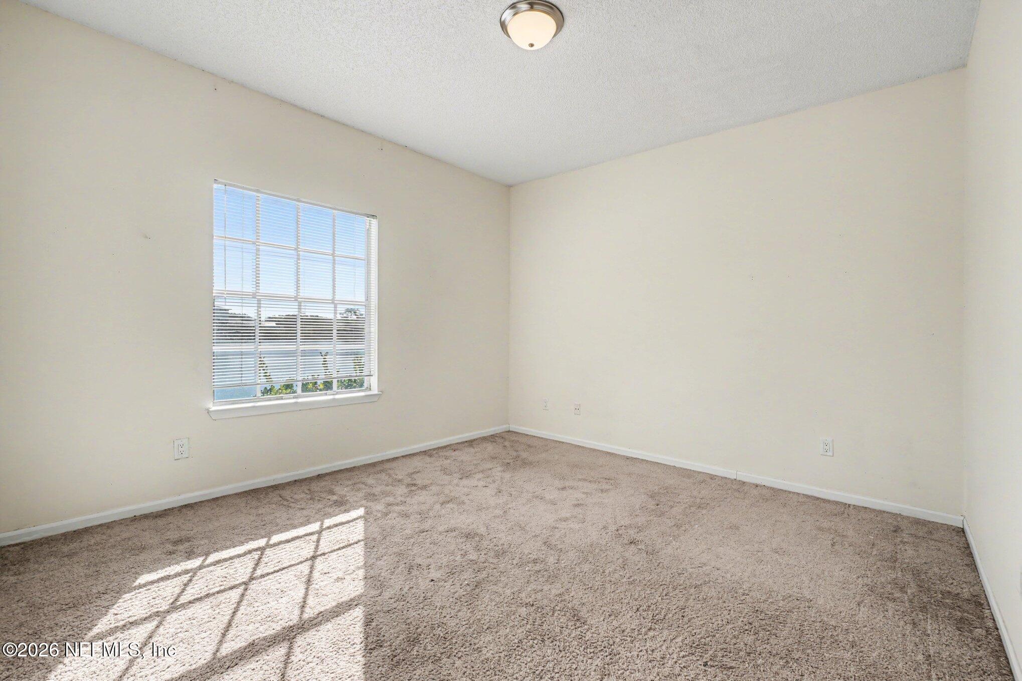 10000 GATE Parkway 916