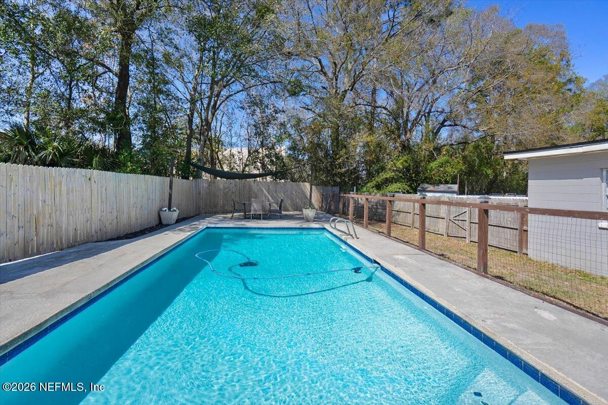 4208 GOLDIE Street