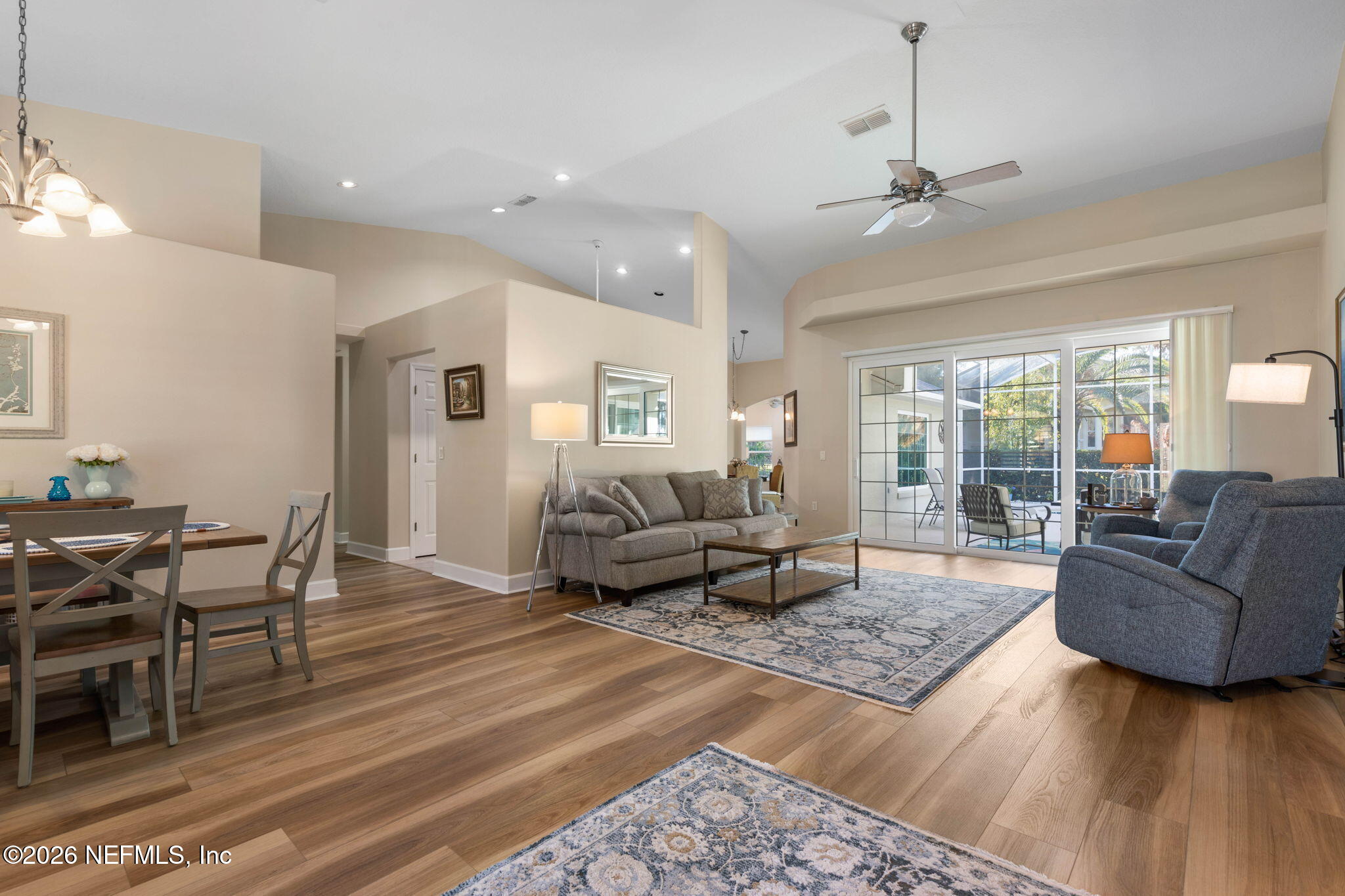2 OSCELOT Court