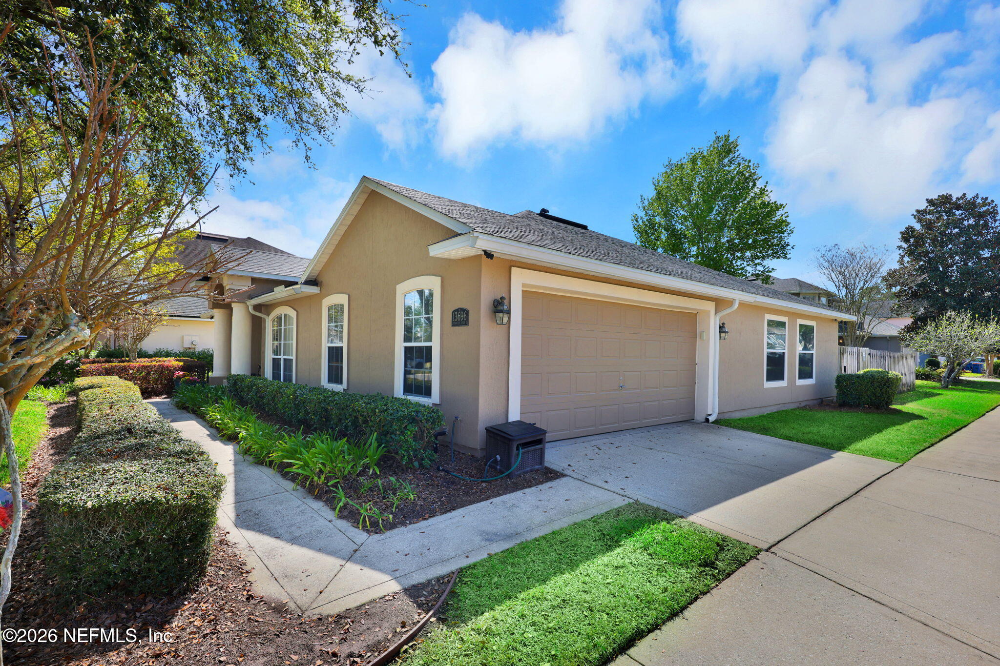 13696 DEVAN LEE Drive E