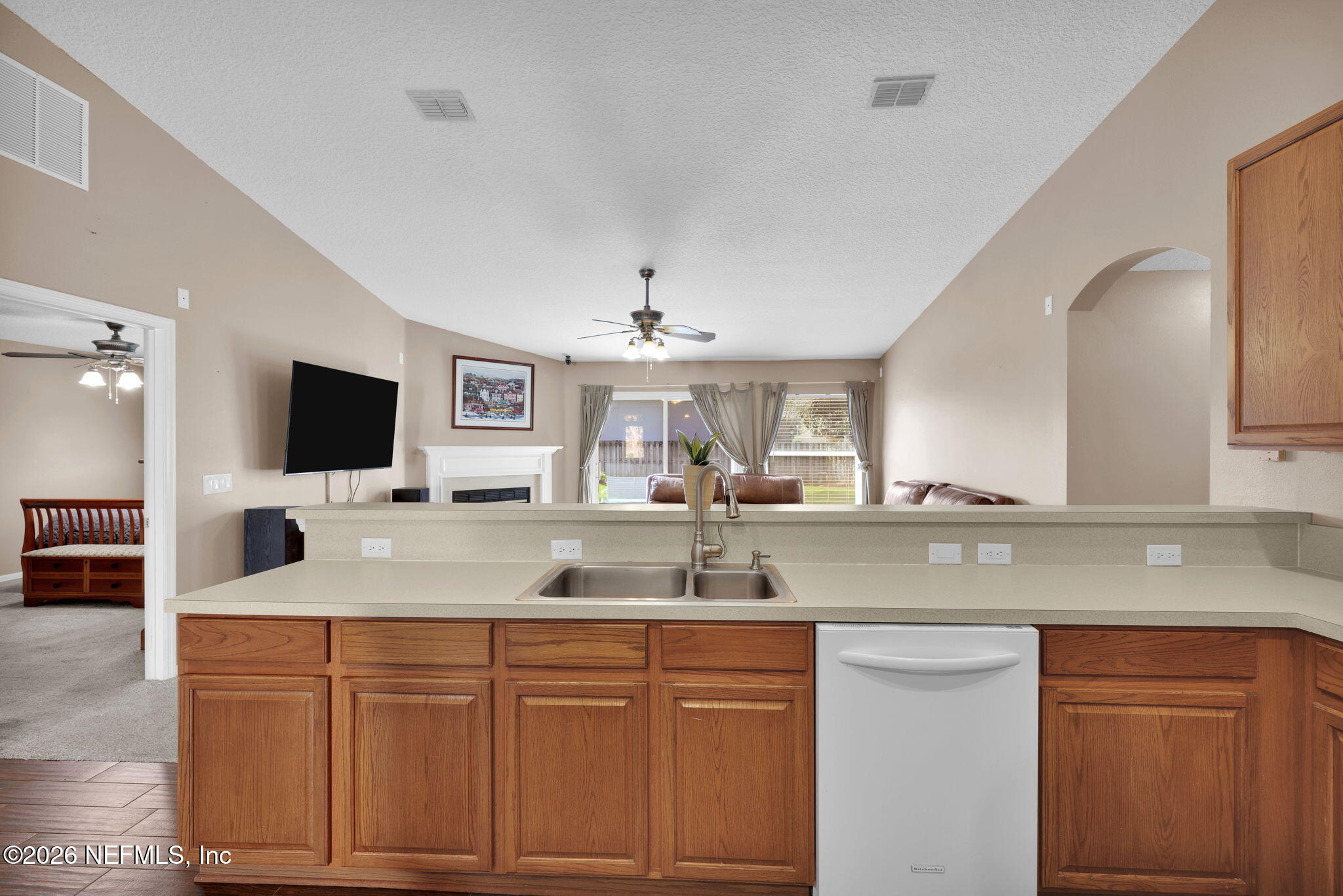 13696 DEVAN LEE Drive E