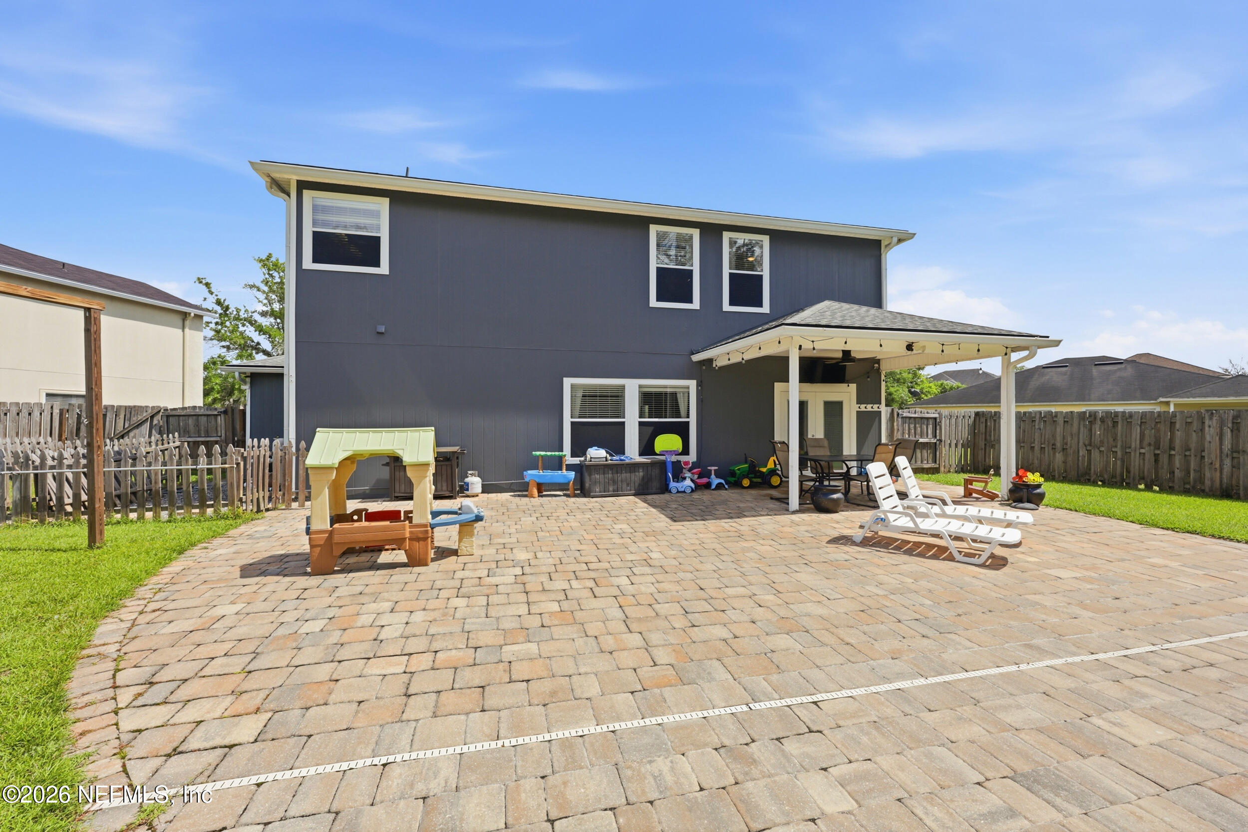 2532 CRESTDALE Court