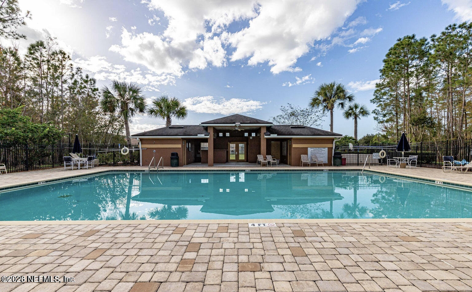 2532 CRESTDALE Court