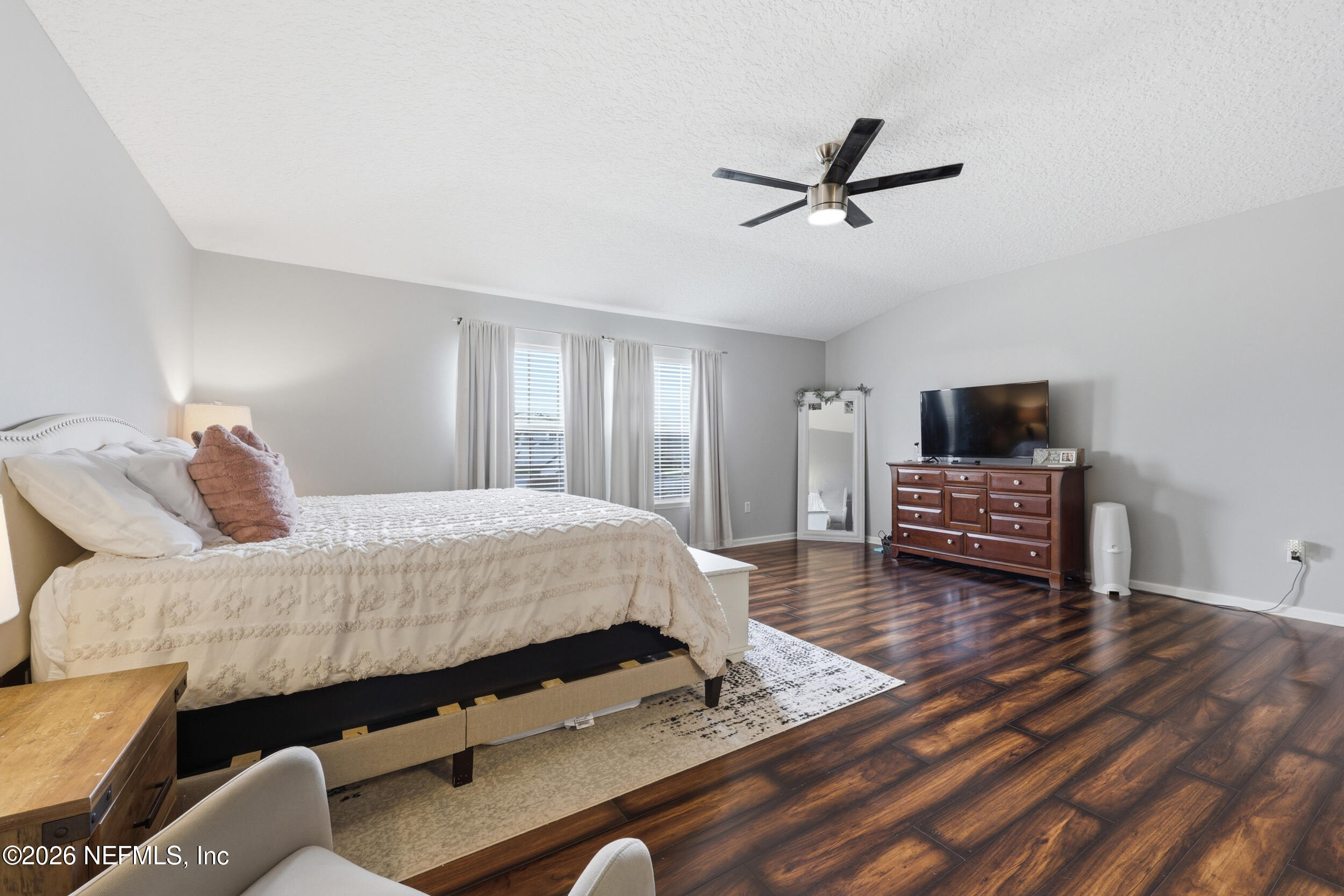 2532 CRESTDALE Court