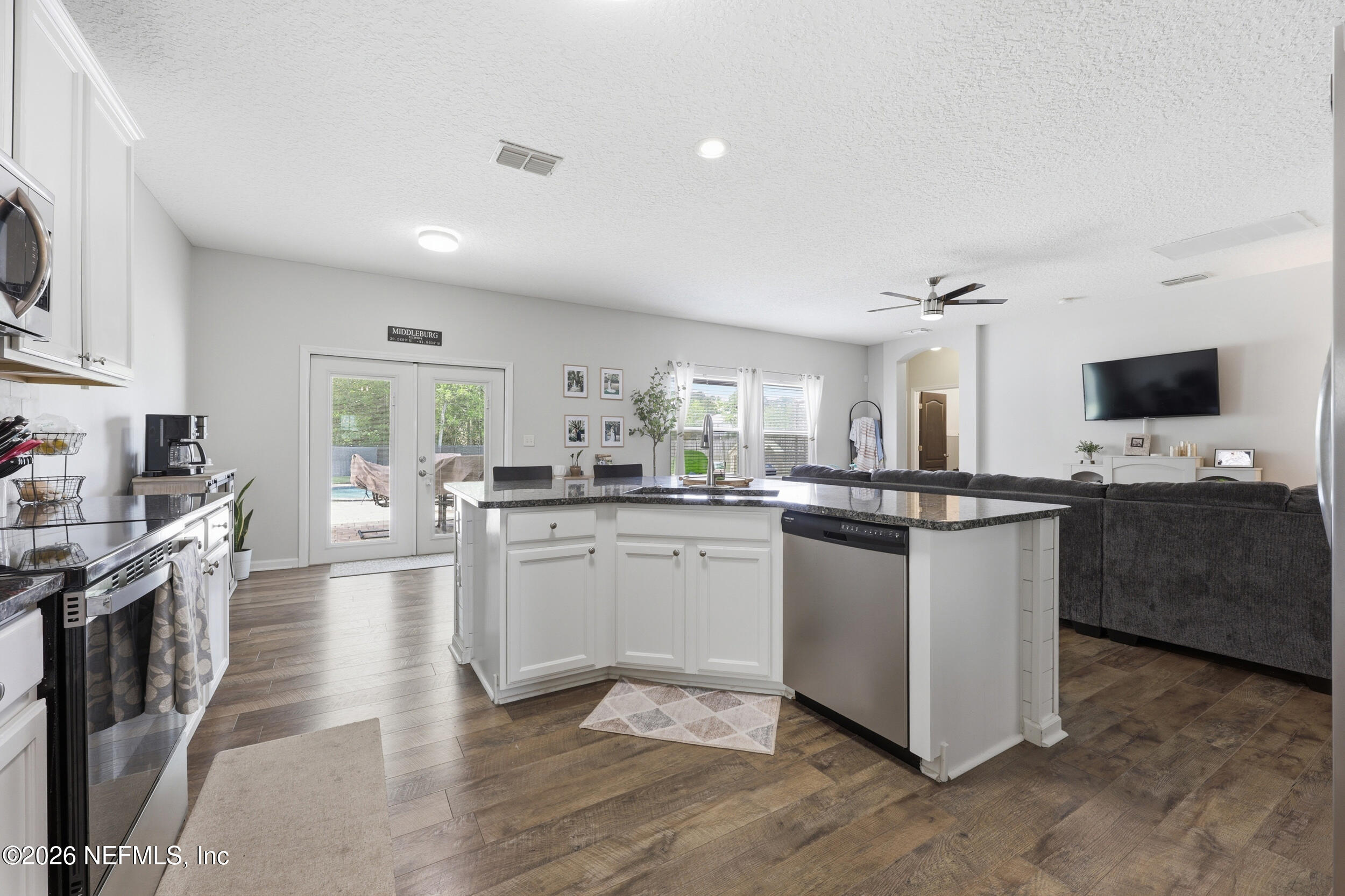 2532 CRESTDALE Court