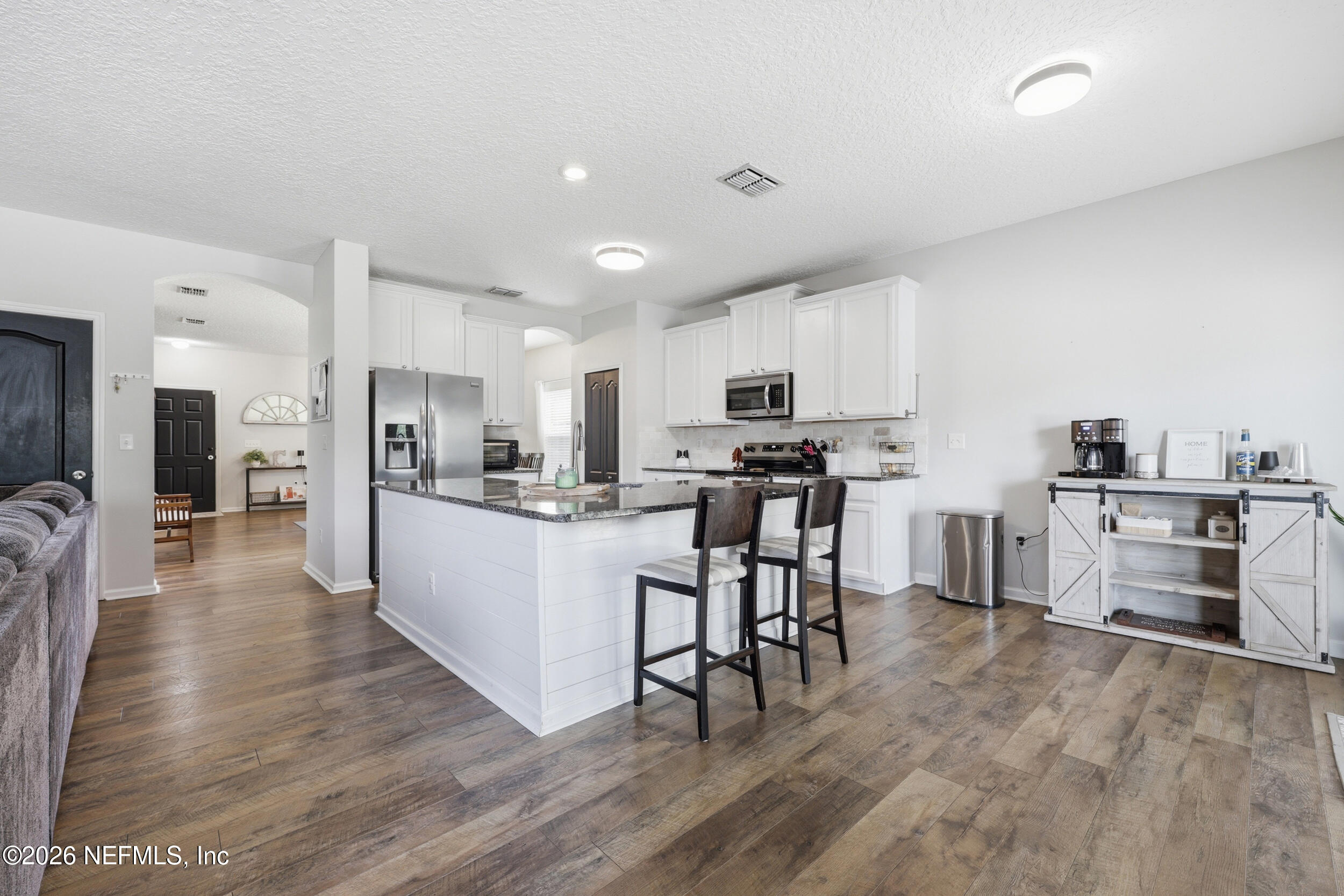 2532 CRESTDALE Court