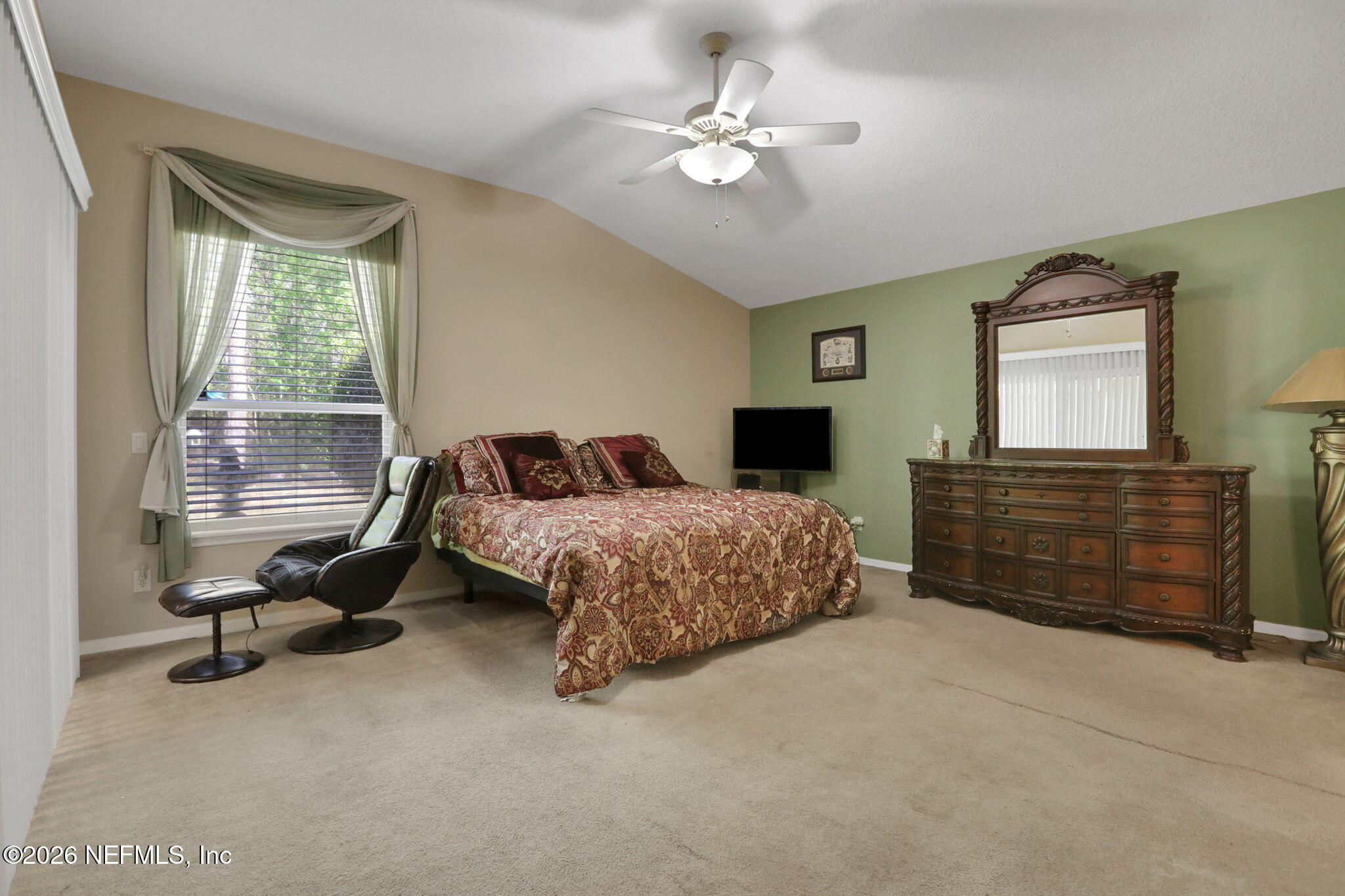 13745 VICTORIA LAKES Drive