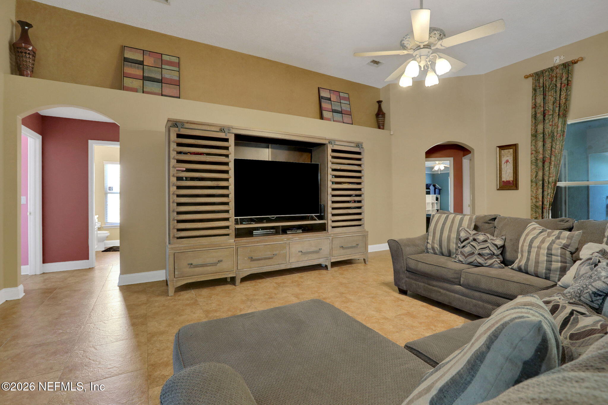 13745 VICTORIA LAKES Drive