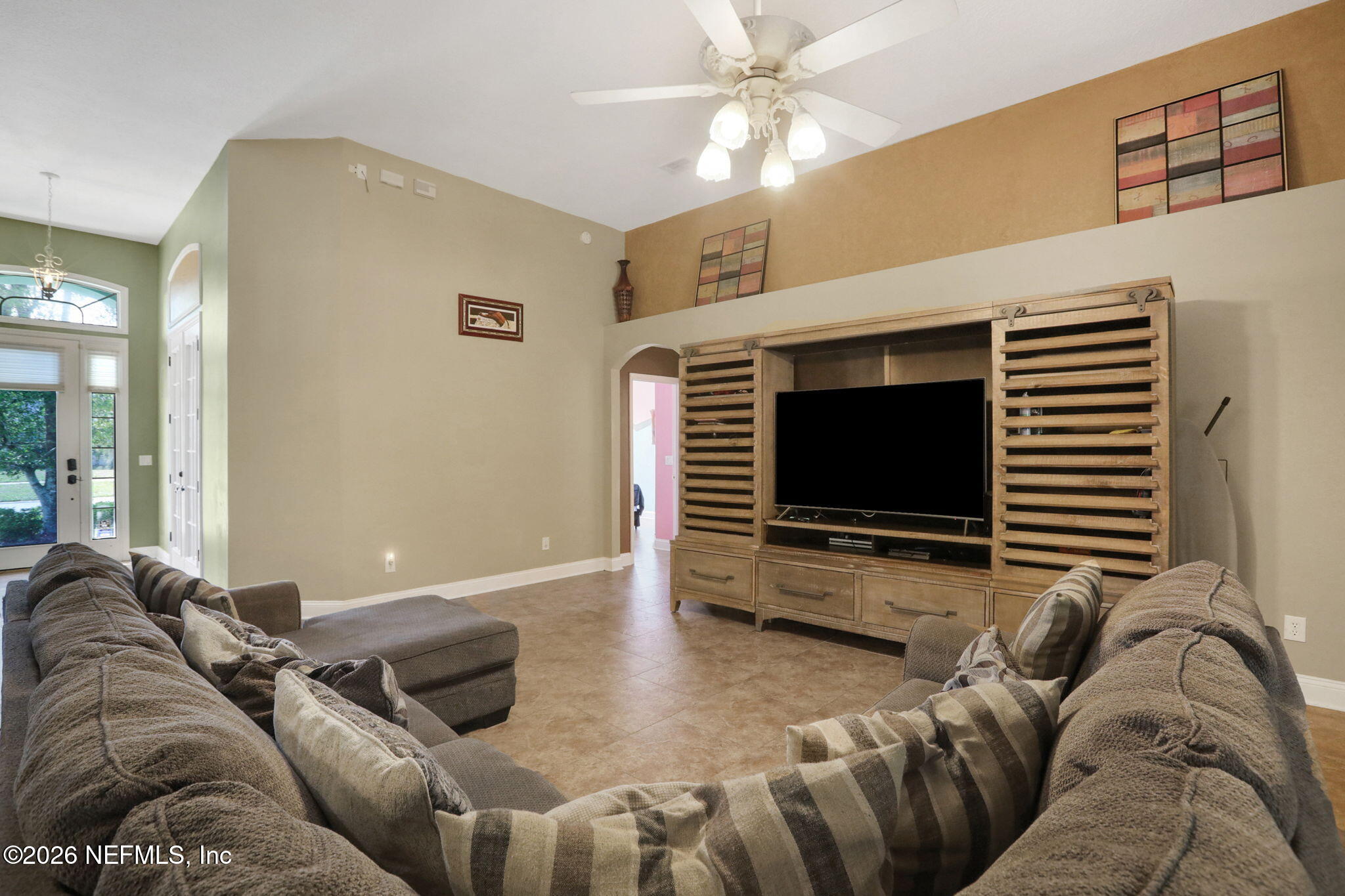 13745 VICTORIA LAKES Drive