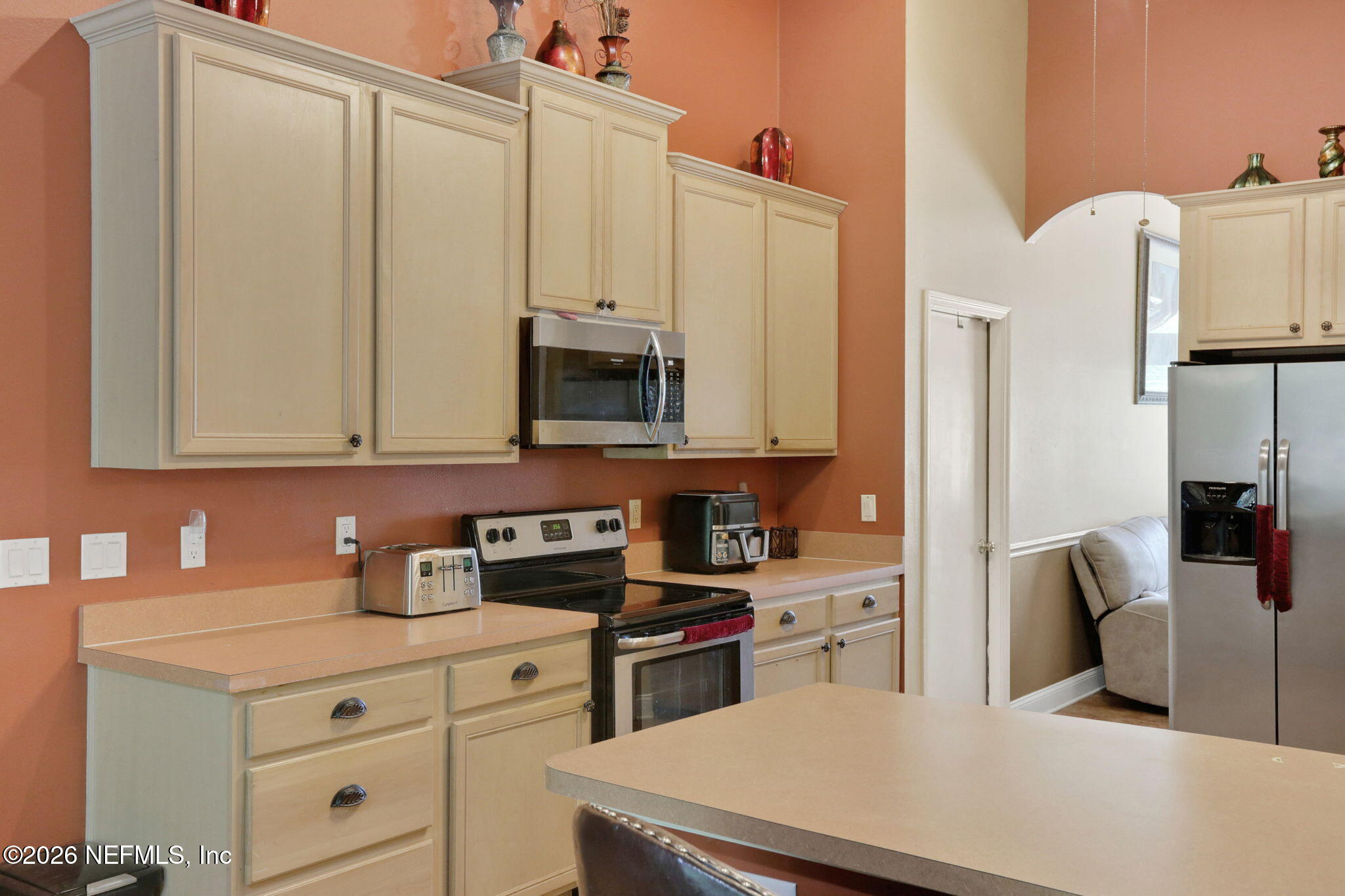 13745 VICTORIA LAKES Drive