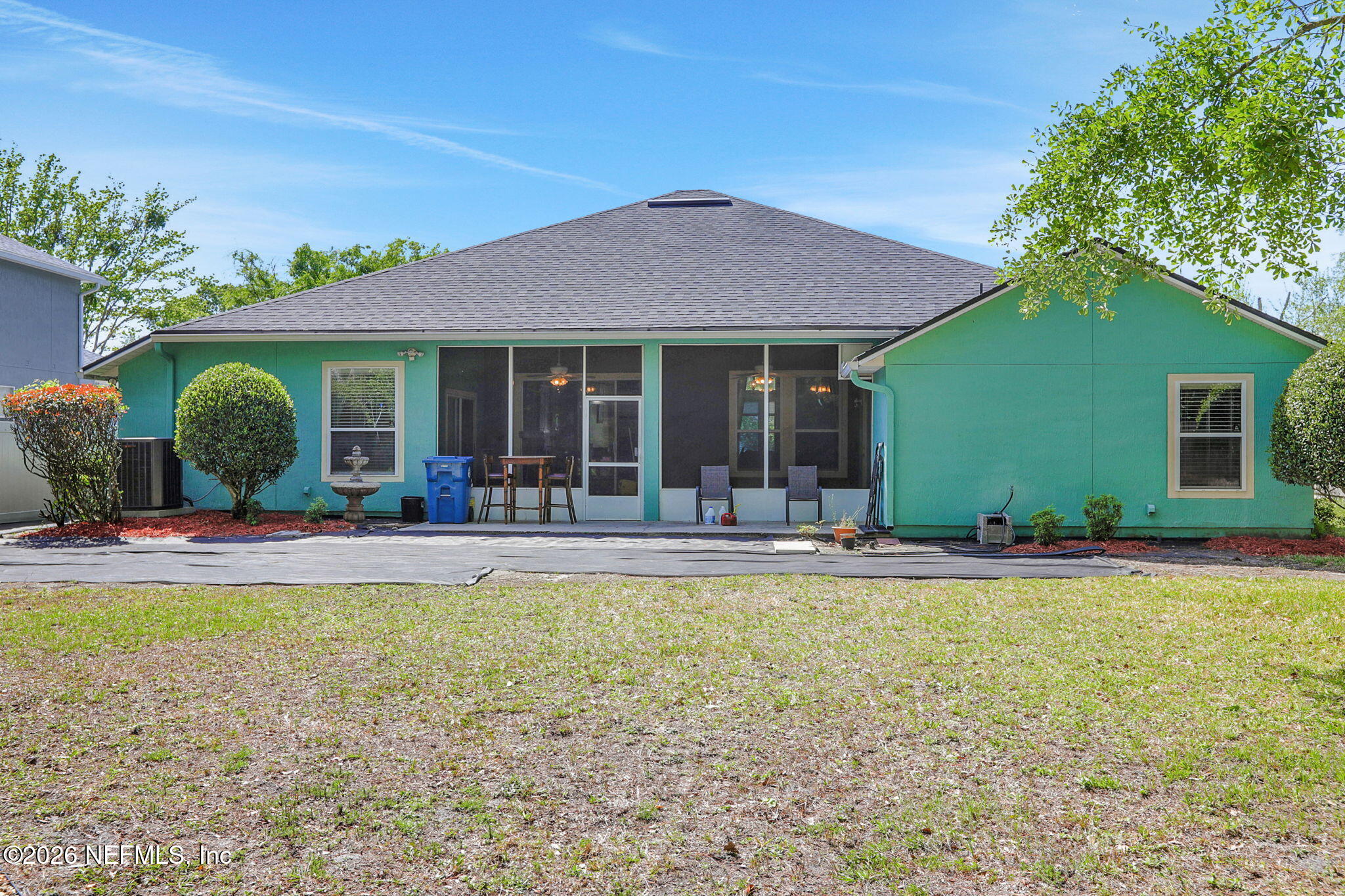 13745 VICTORIA LAKES Drive